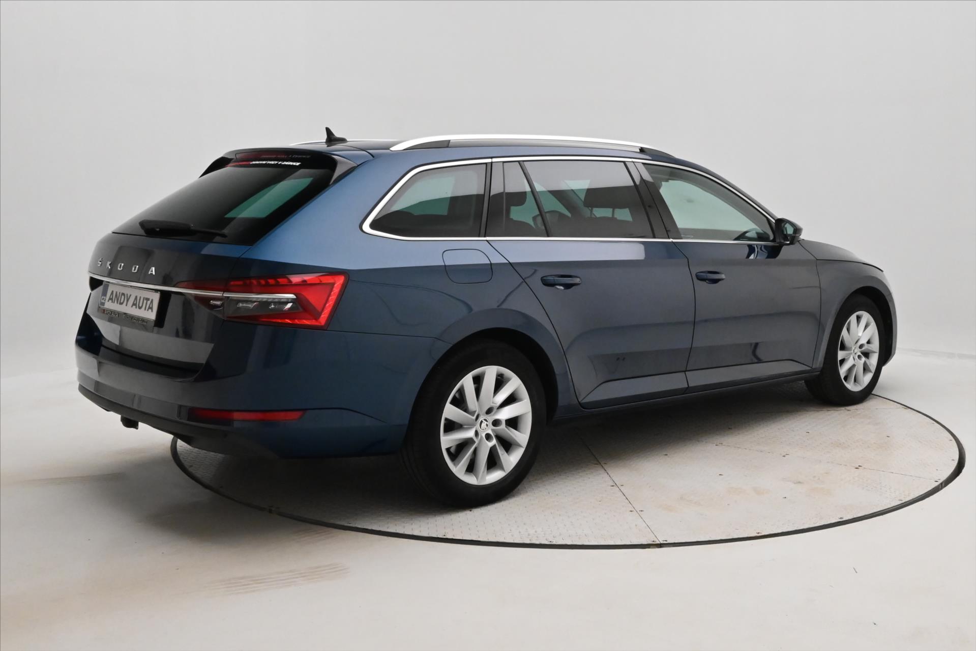 Hlavní fotografie vozu Škoda Superb 2,0 TDI 110kW DSG Style Záruka až 5 let (6)