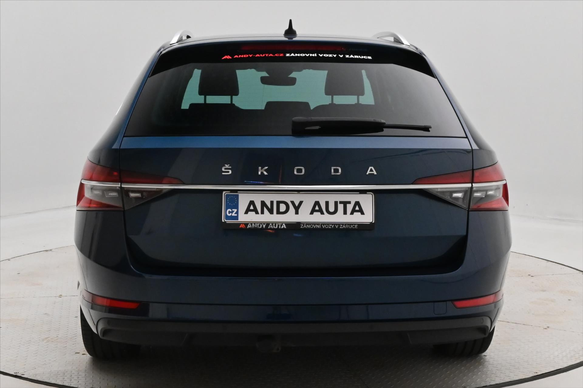 Hlavní fotografie vozu Škoda Superb 2,0 TDI 110kW DSG Style Záruka až 5 let (7)