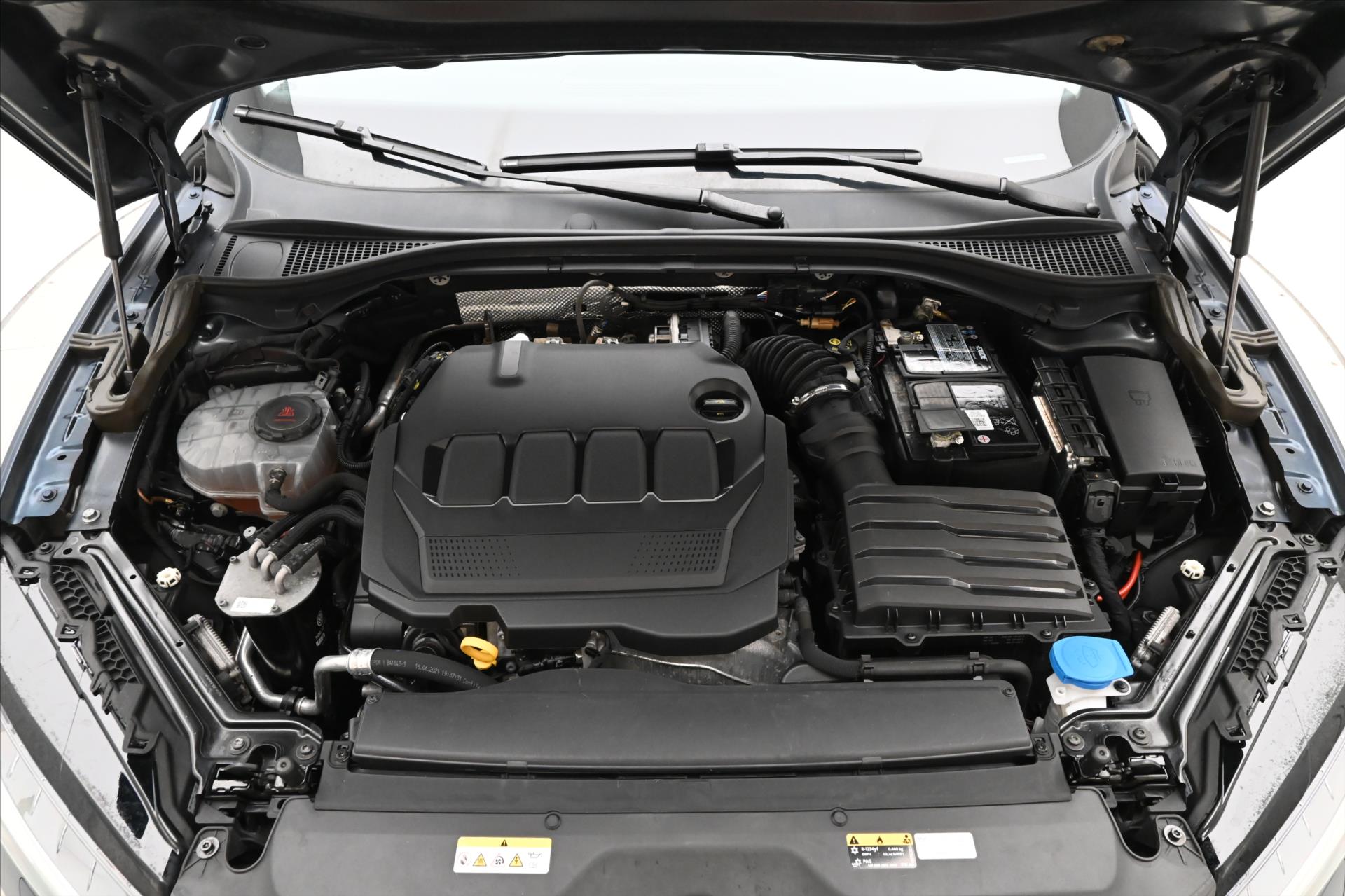 Hlavní fotografie vozu Škoda Superb 2,0 TDI 110kW DSG Style Záruka až 5 let (10)