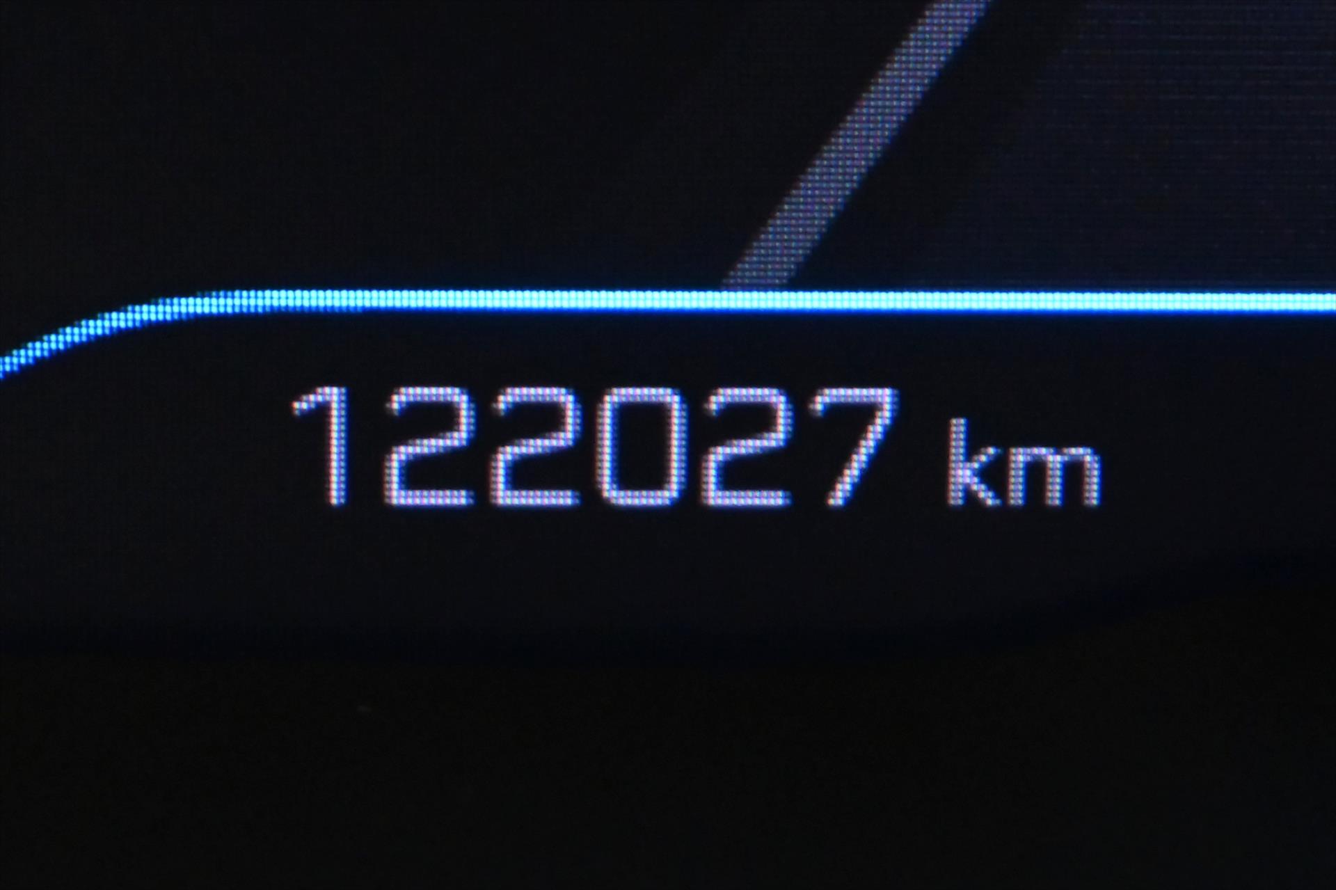 Hlavní fotografie vozu Peugeot 5008 1,5 HDI 96 kW EAT8 7Míst ALLURE Záruka až 5 let (17)