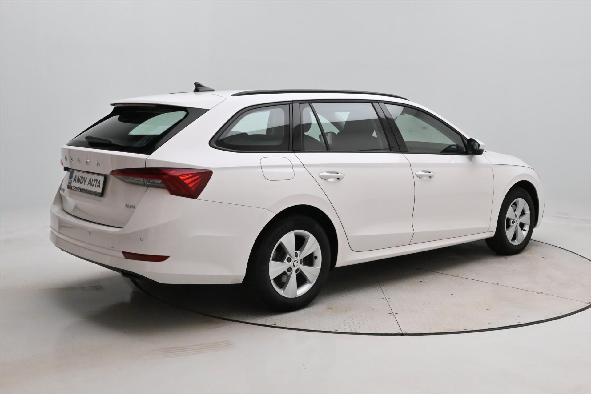 Hlavní fotografie vozu Škoda Octavia 2,0 TDI 110kW 4x4 DSG Ambition Záruka až 5 let (5)