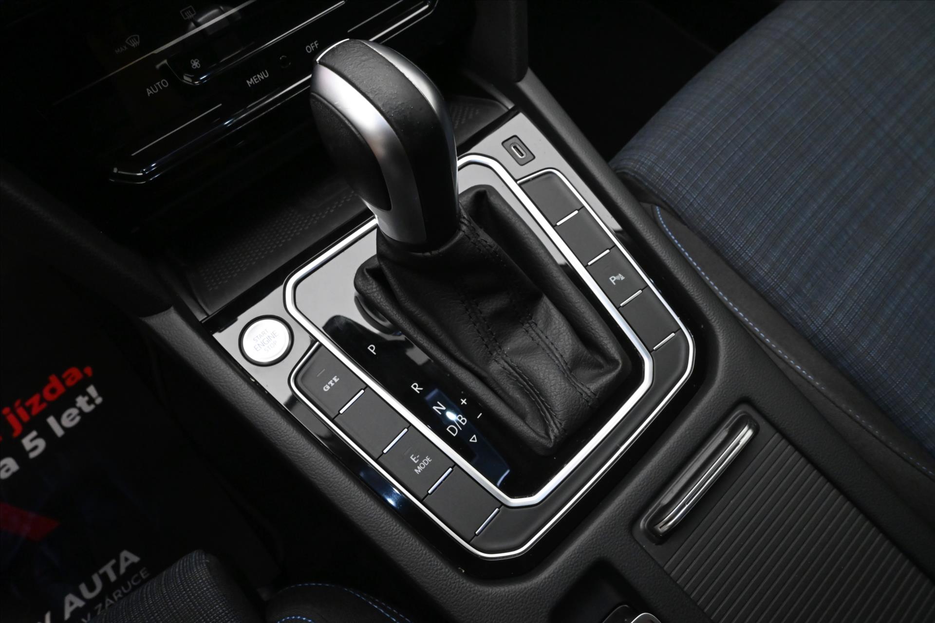 Hlavní fotografie vozu Volkswagen Passat 1,4 GTE TSI 160 kW DSG SoH 92% Záruka až 5 let (24)