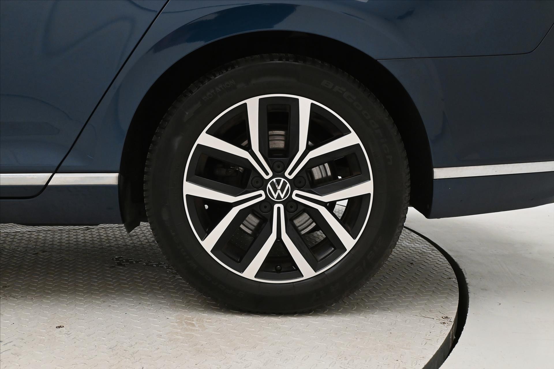 Hlavní fotografie vozu Volkswagen Passat 1,4 GTE TSI 160 kW DSG SoH 92% Záruka až 5 let (34)