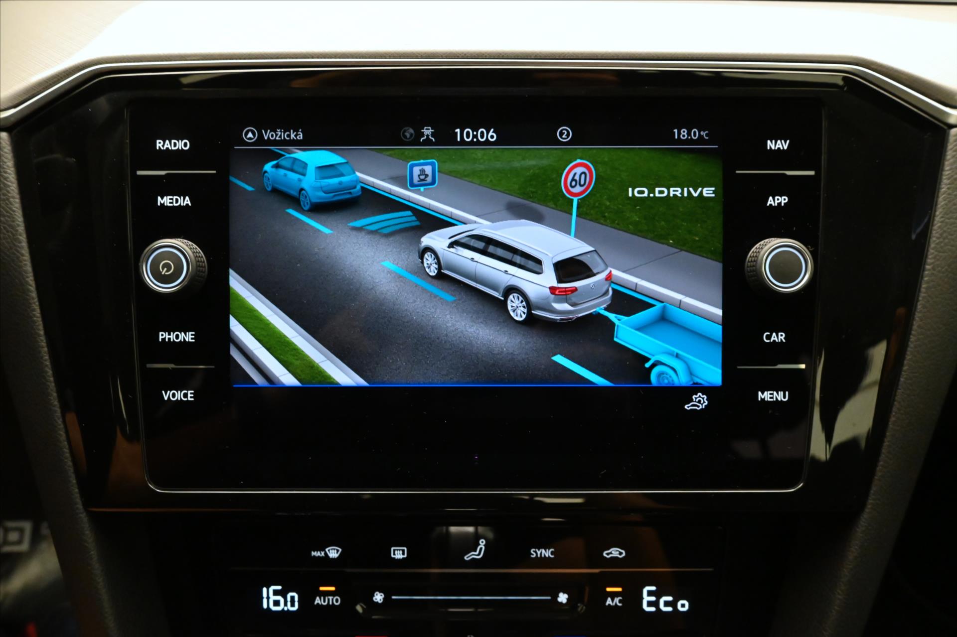 Hlavní fotografie vozu Volkswagen Passat 1,4 GTE TSI 160kW DSG Záruka až 5 let (19)