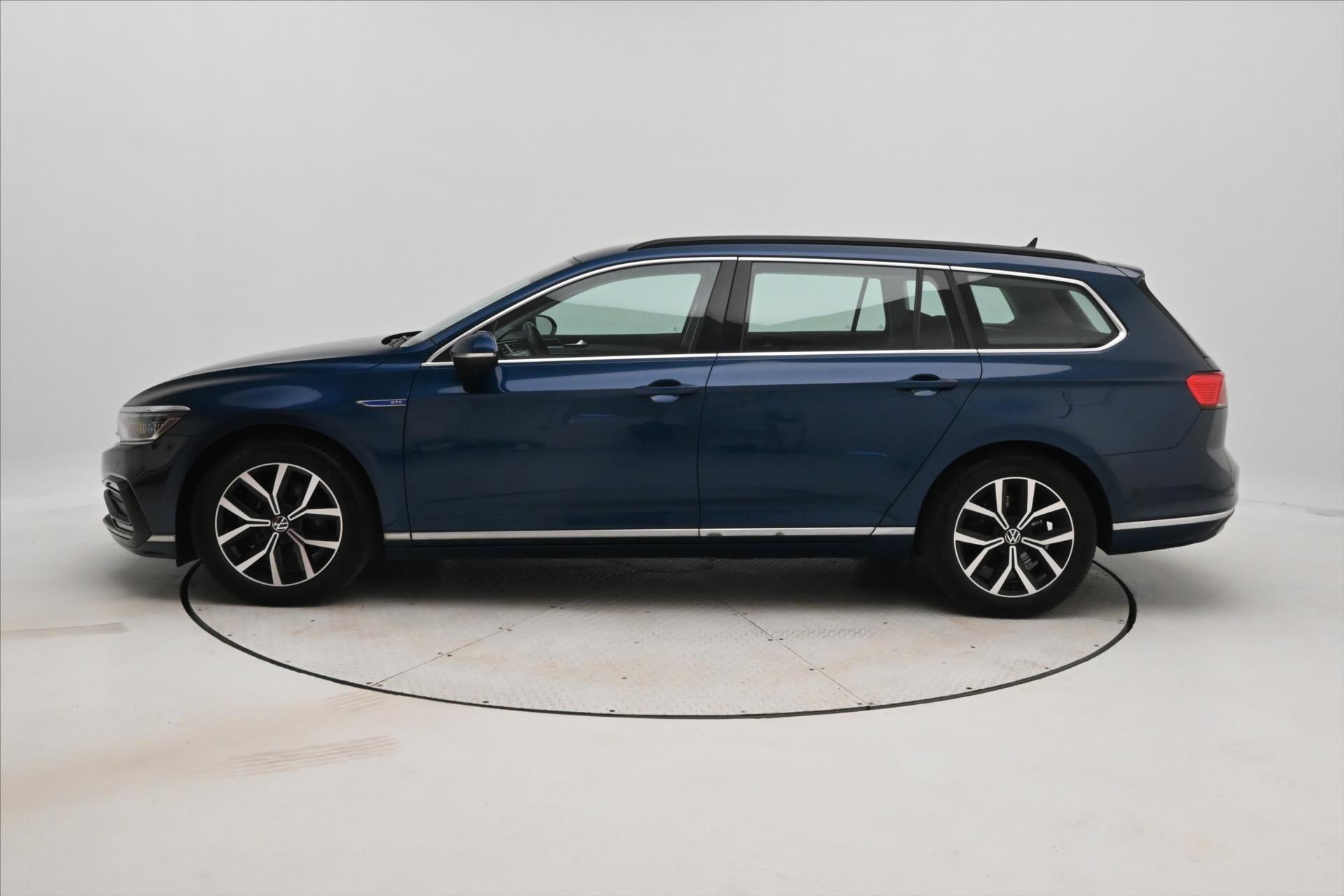 Hlavní fotografie vozu Volkswagen Passat 1,4 GTE TSI 160kW DSG Záruka až 5 let (8)