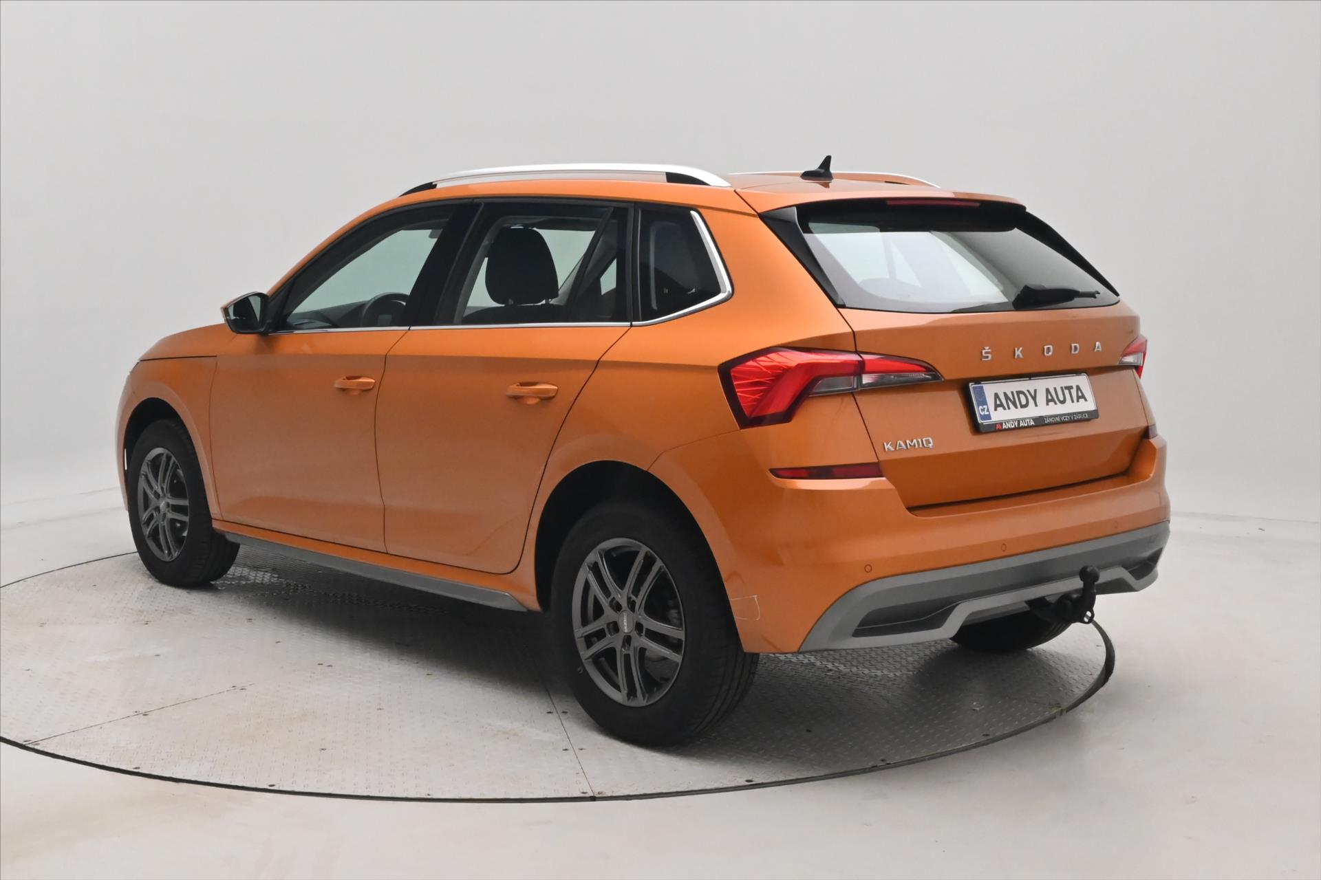Hlavní fotografie vozu Škoda Kamiq 1,0 TSI 81kW Tažné Záruka až 5 let (7)