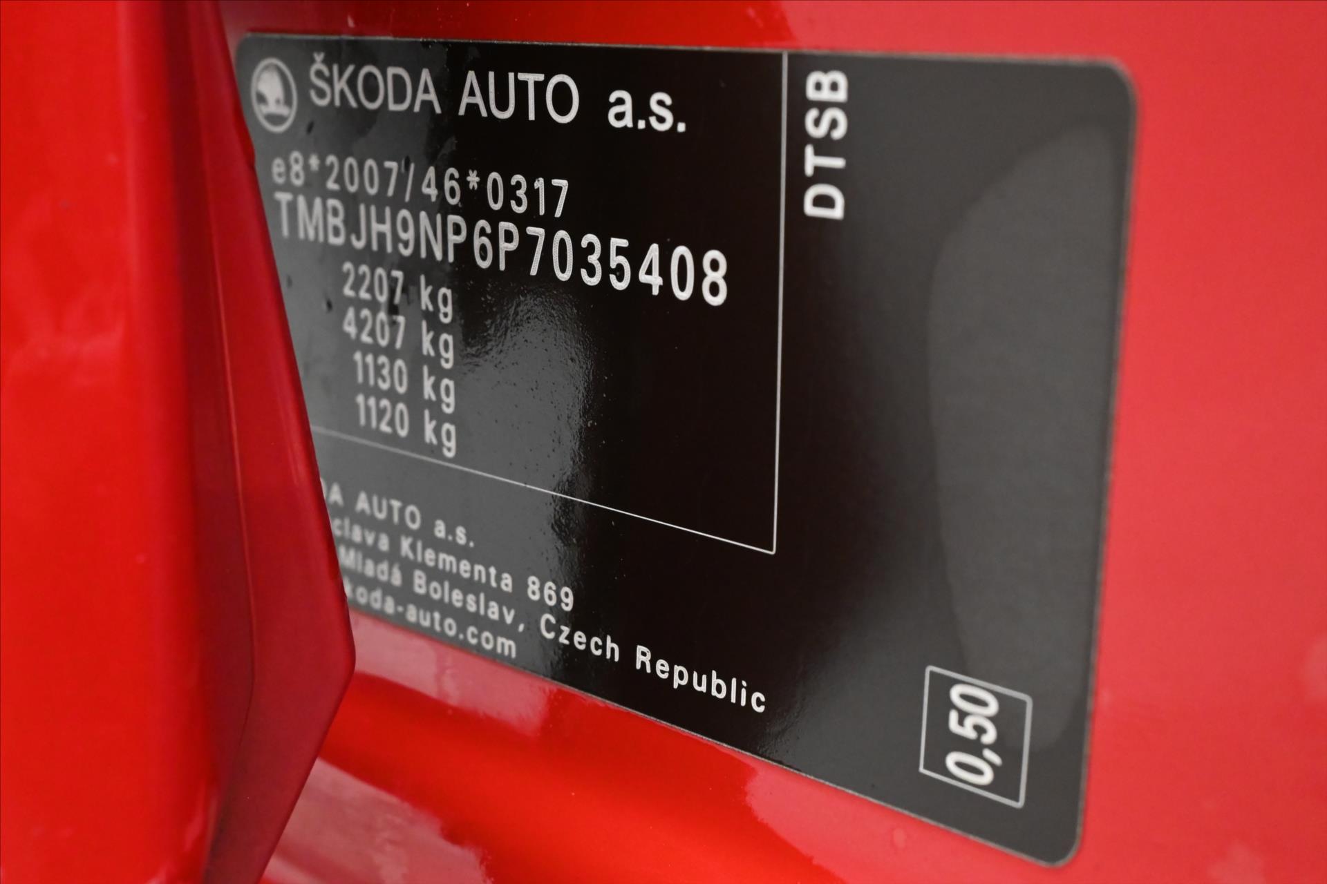 Hlavní fotografie vozu Škoda Superb 2,0 TDI 110kW Style DSG Záruka až 5 let (12)