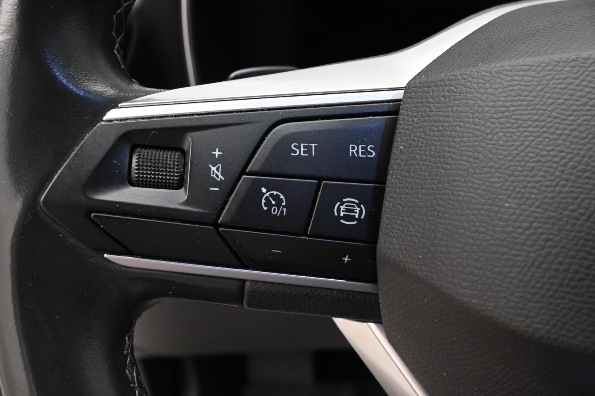 Hlavní fotografie vozu Seat Leon 2,0 TDI 110 kW DSG Style Záruka až 5 let (23)