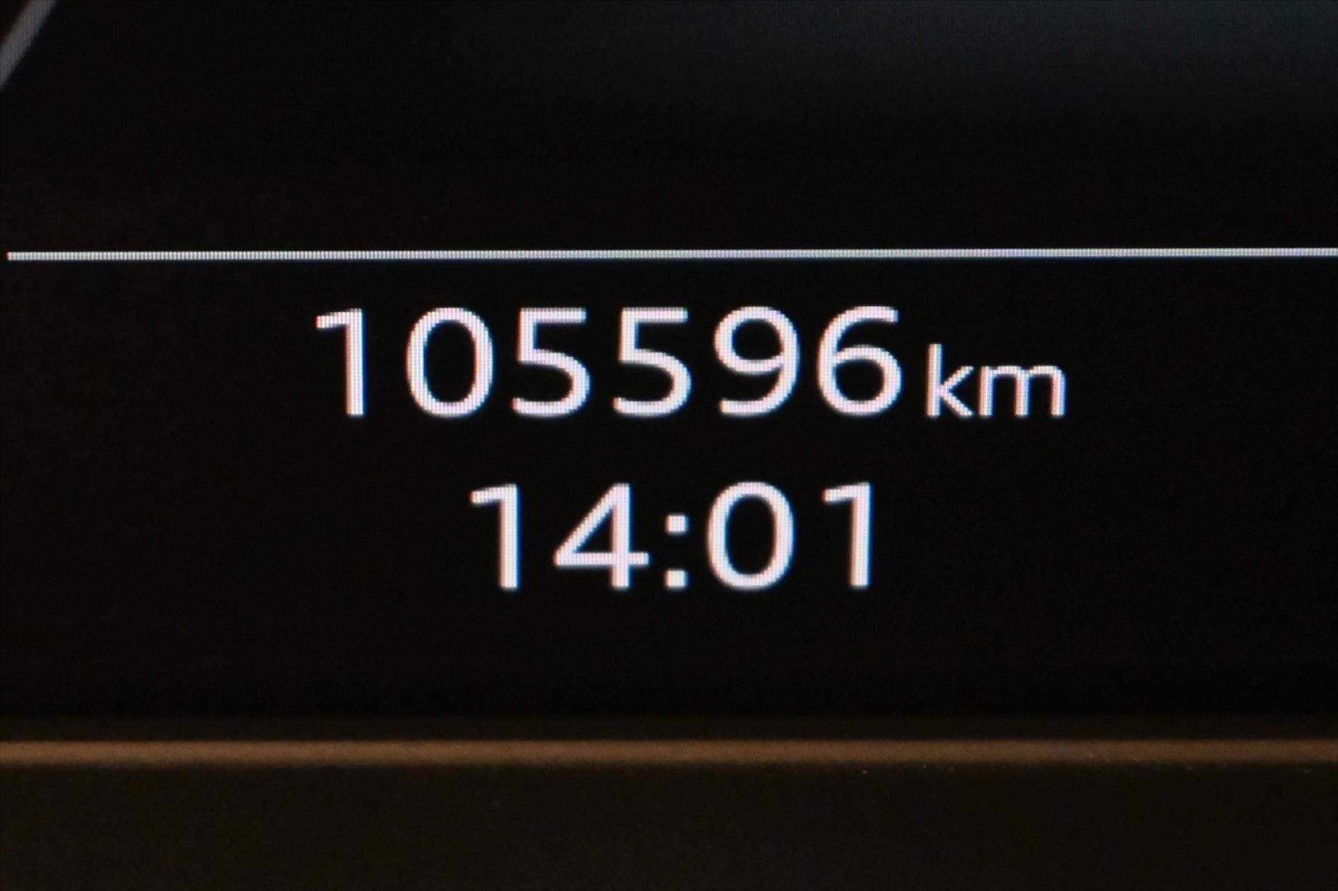 Hlavní fotografie vozu Audi A4 2,0 40TDI 150 kW S-Tronic Záruka až 5 let (17)