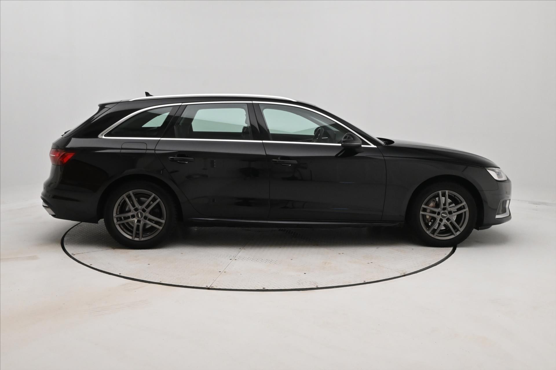Hlavní fotografie vozu Audi A4 2,0 40TDI 150 kW S-Tronic Záruka až 5 let (5)