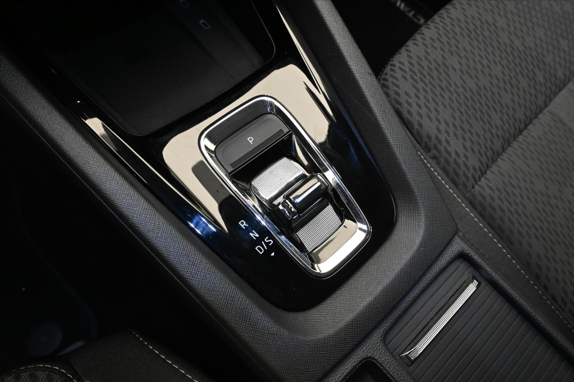 Hlavní fotografie vozu Škoda Octavia 2,0 TDI 110 kW DSG Style Záruka až 5 let (24)