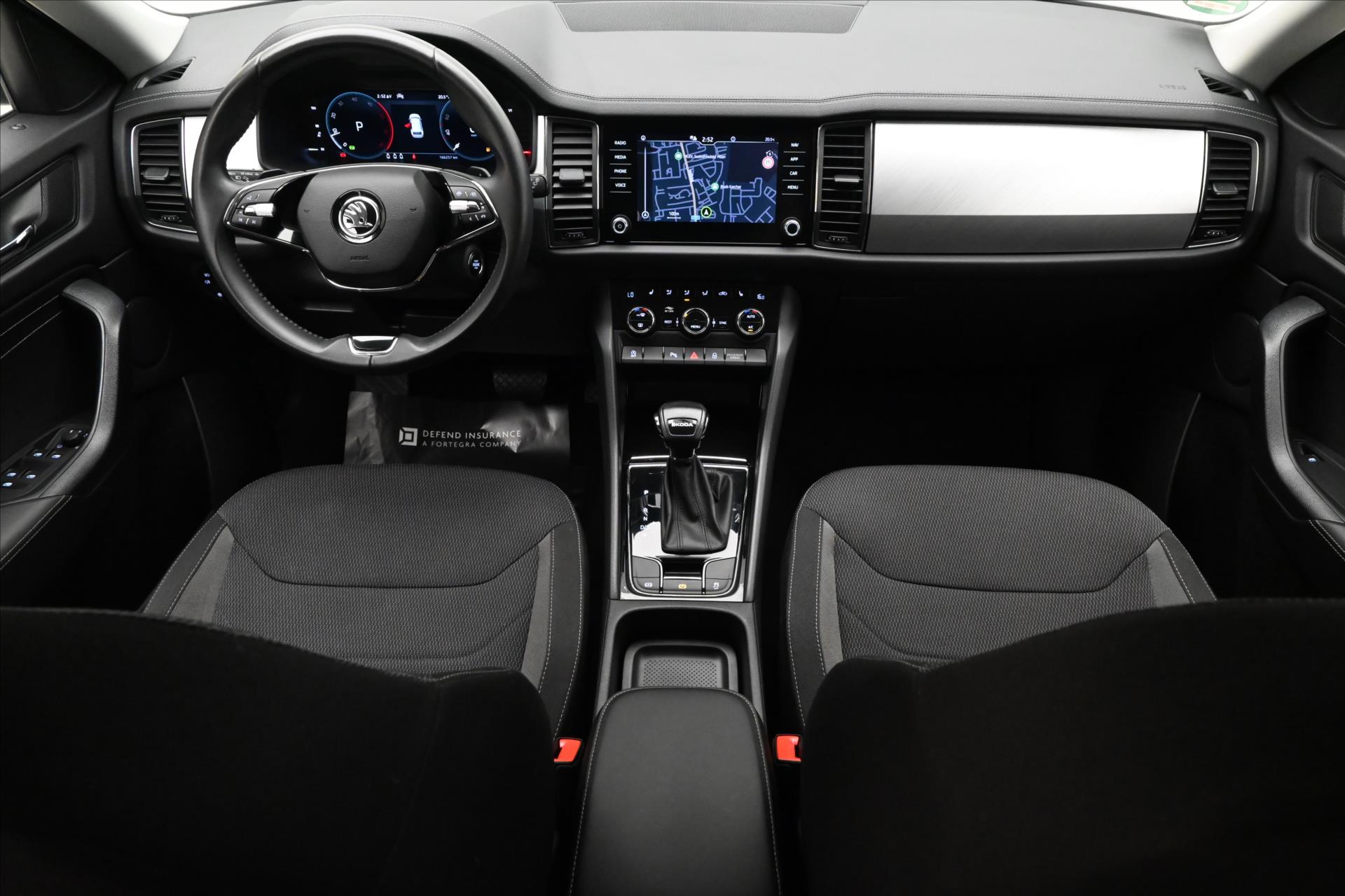 Hlavní fotografie vozu Škoda Kodiaq 2,0 TDI 110 kW DSG TAŽNÉ ZAŘÍZENÍ Záruka až 5 let (15)