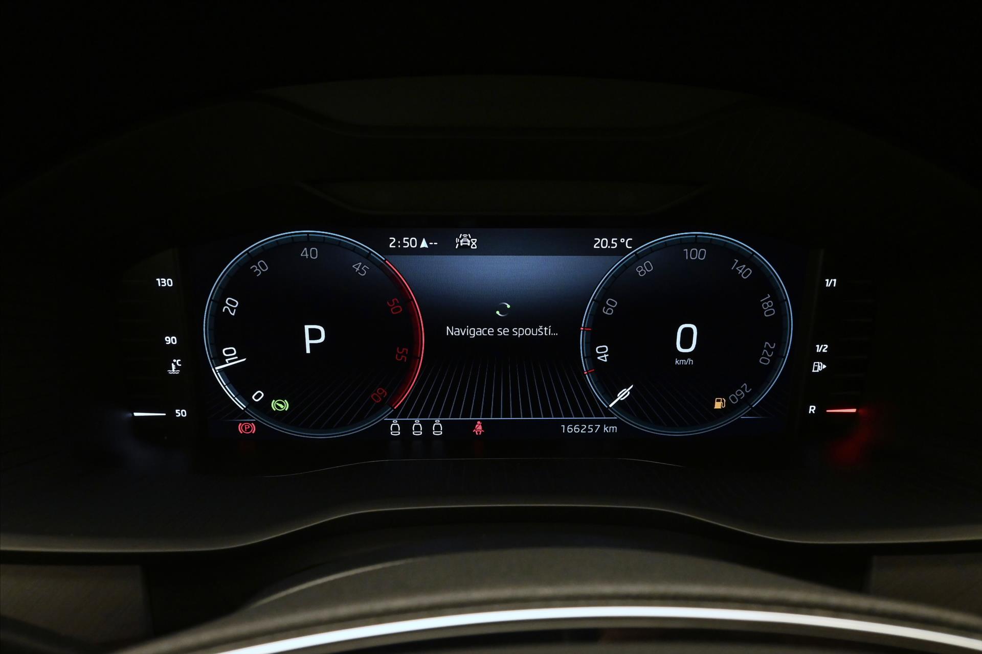 Hlavní fotografie vozu Škoda Kodiaq 2,0 TDI 110 kW DSG TAŽNÉ ZAŘÍZENÍ Záruka až 5 let (16)