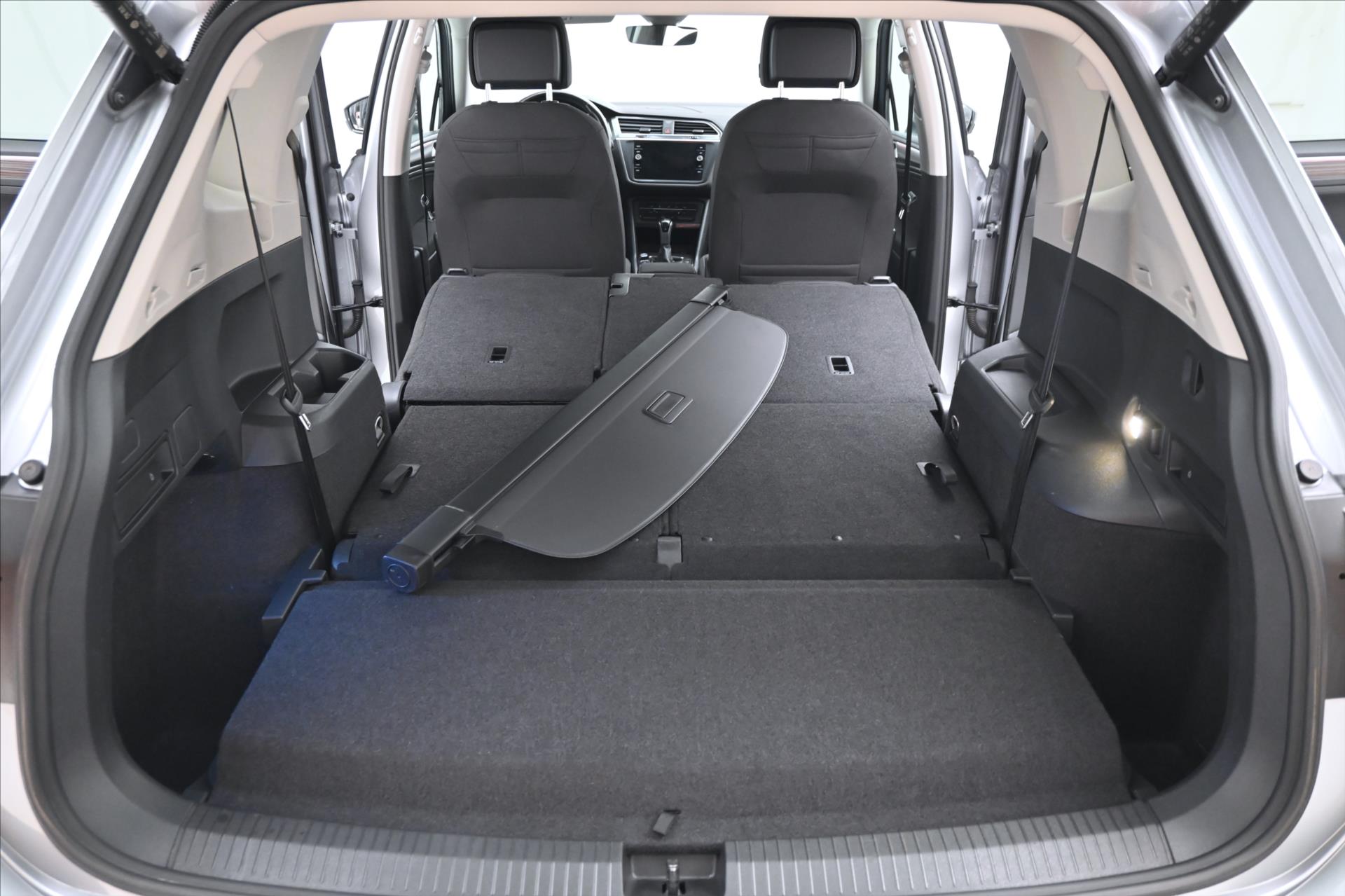 Hlavní fotografie vozu Volkswagen Tiguan Allspace 2,0 TDI 110kW DSG 7Míst Záruka až 5 let (11)