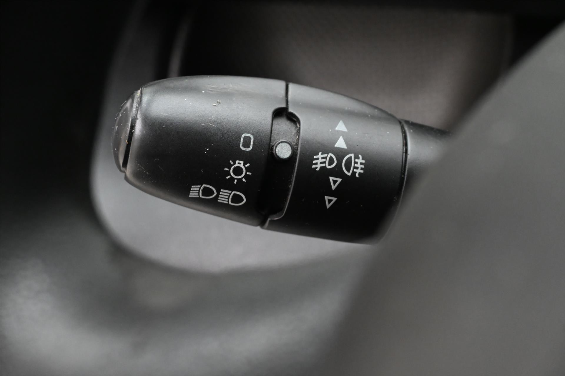 Hlavní fotografie vozu Citroën C3 Picasso 1,6 HDI 73 kW TAŽNÉ Záruka až 5 let (24)