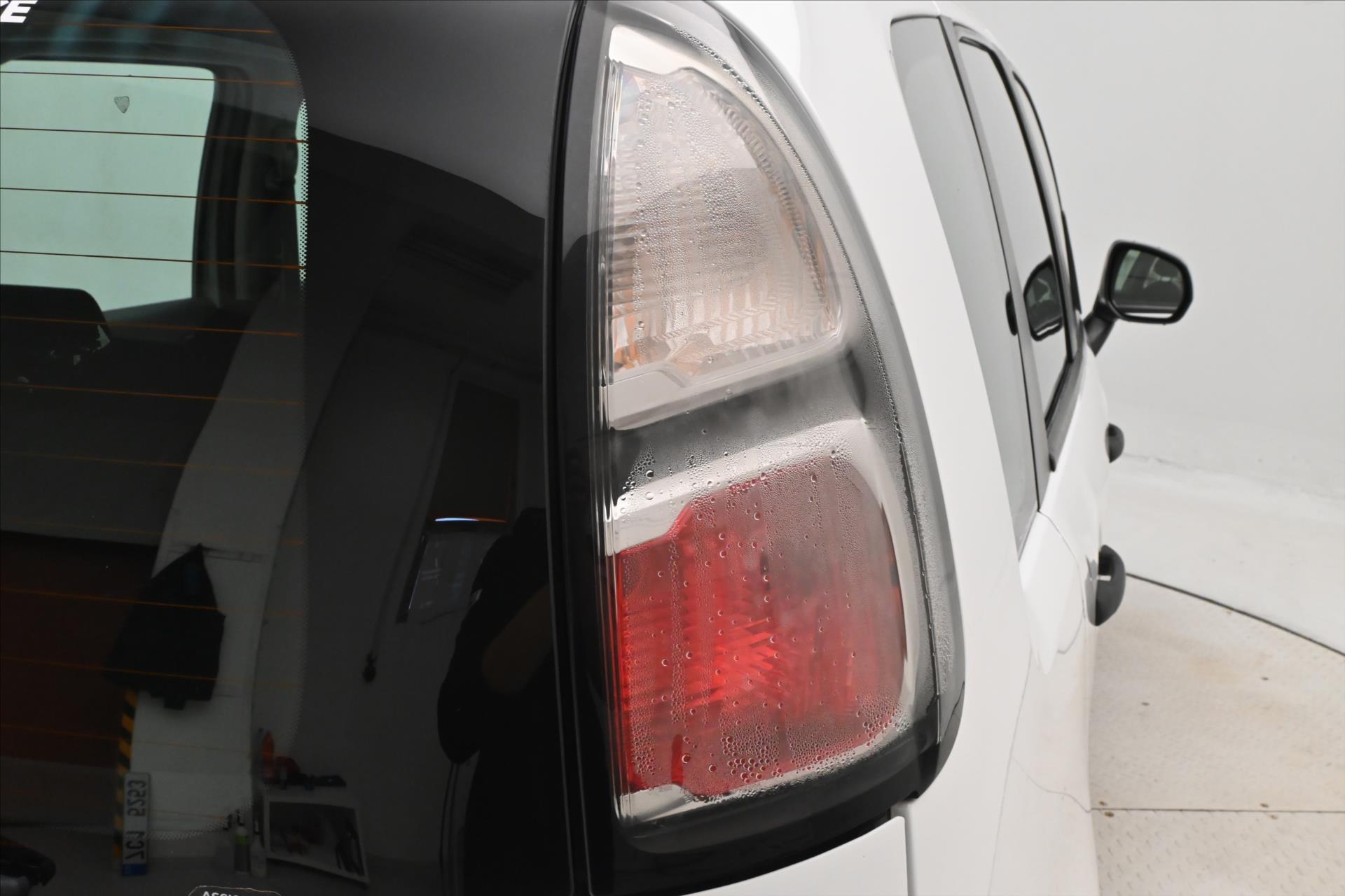 Hlavní fotografie vozu Citroën C3 Picasso 1,6 HDI 73 kW TAŽNÉ Záruka až 5 let (28)