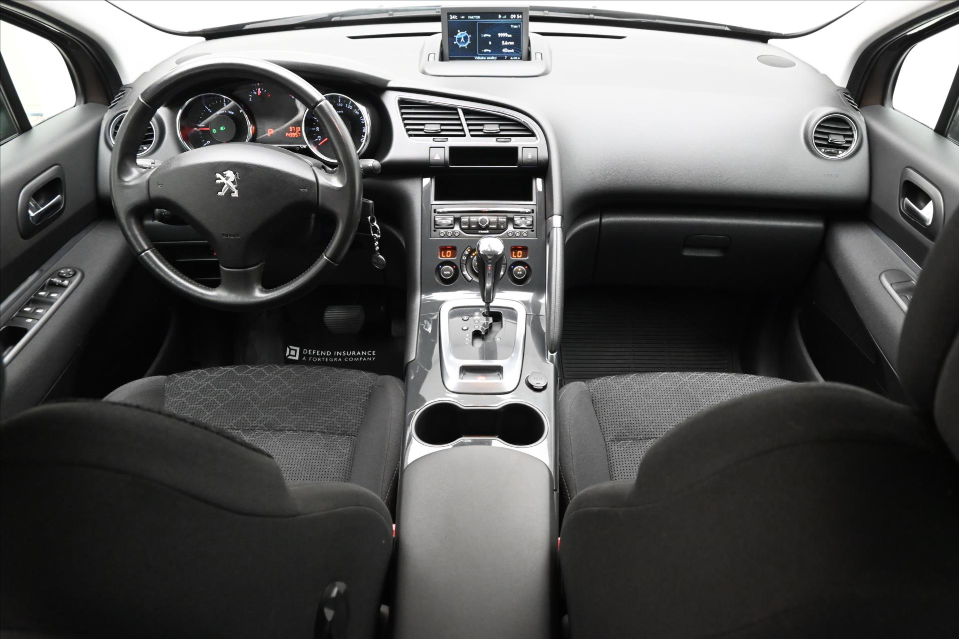 Hlavní fotografie vozu Peugeot 3008 1,6 HDI 88 kW AT tažné Záruka až 5 let (15)