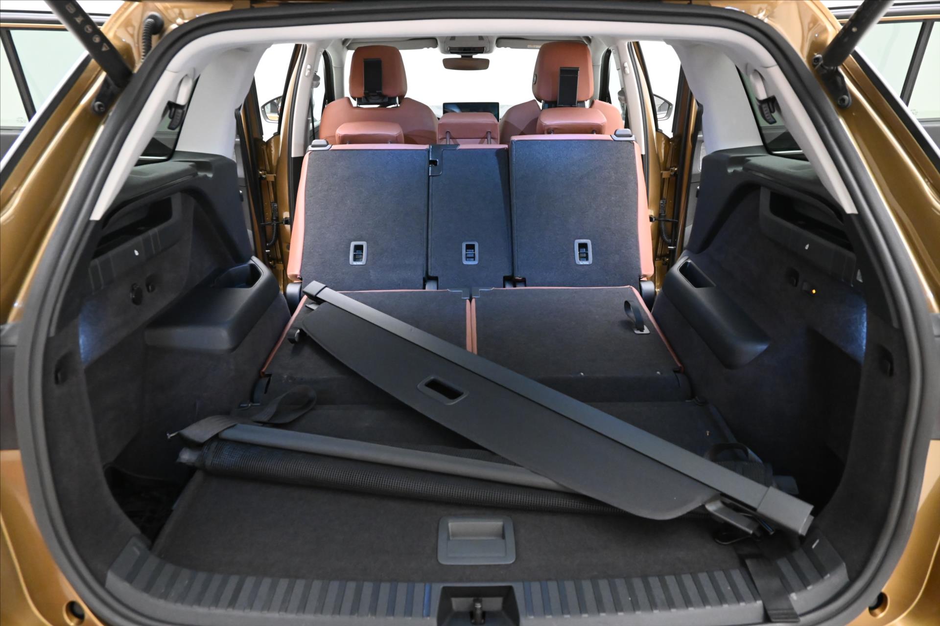 Hlavní fotografie vozu Škoda Kodiaq 2,0 TDI 110kW DSG Selection 7 míst Záruka až 5 let (12)
