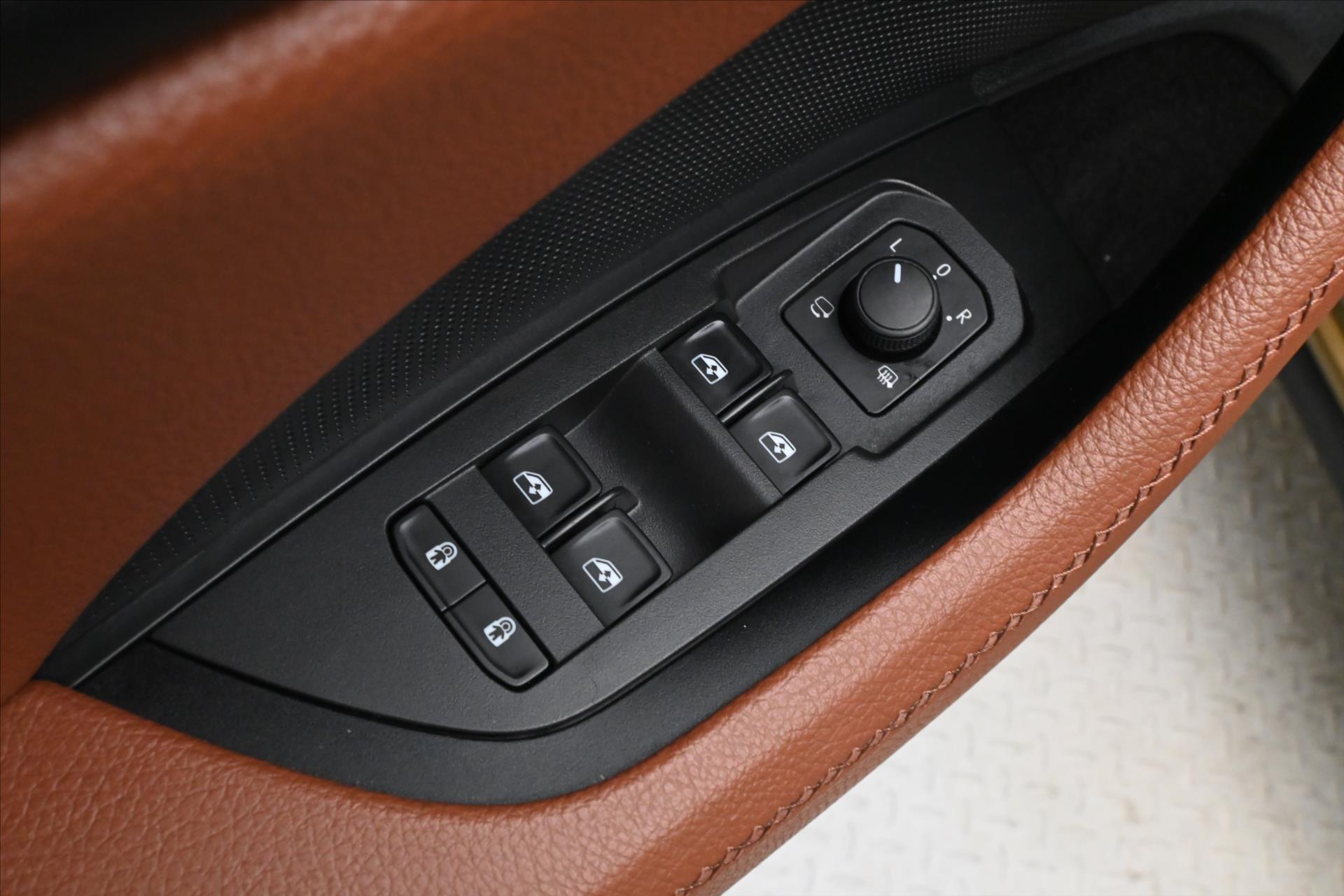 Hlavní fotografie vozu Škoda Kodiaq 2,0 TDI 110kW DSG Selection 7 míst Záruka až 5 let (27)