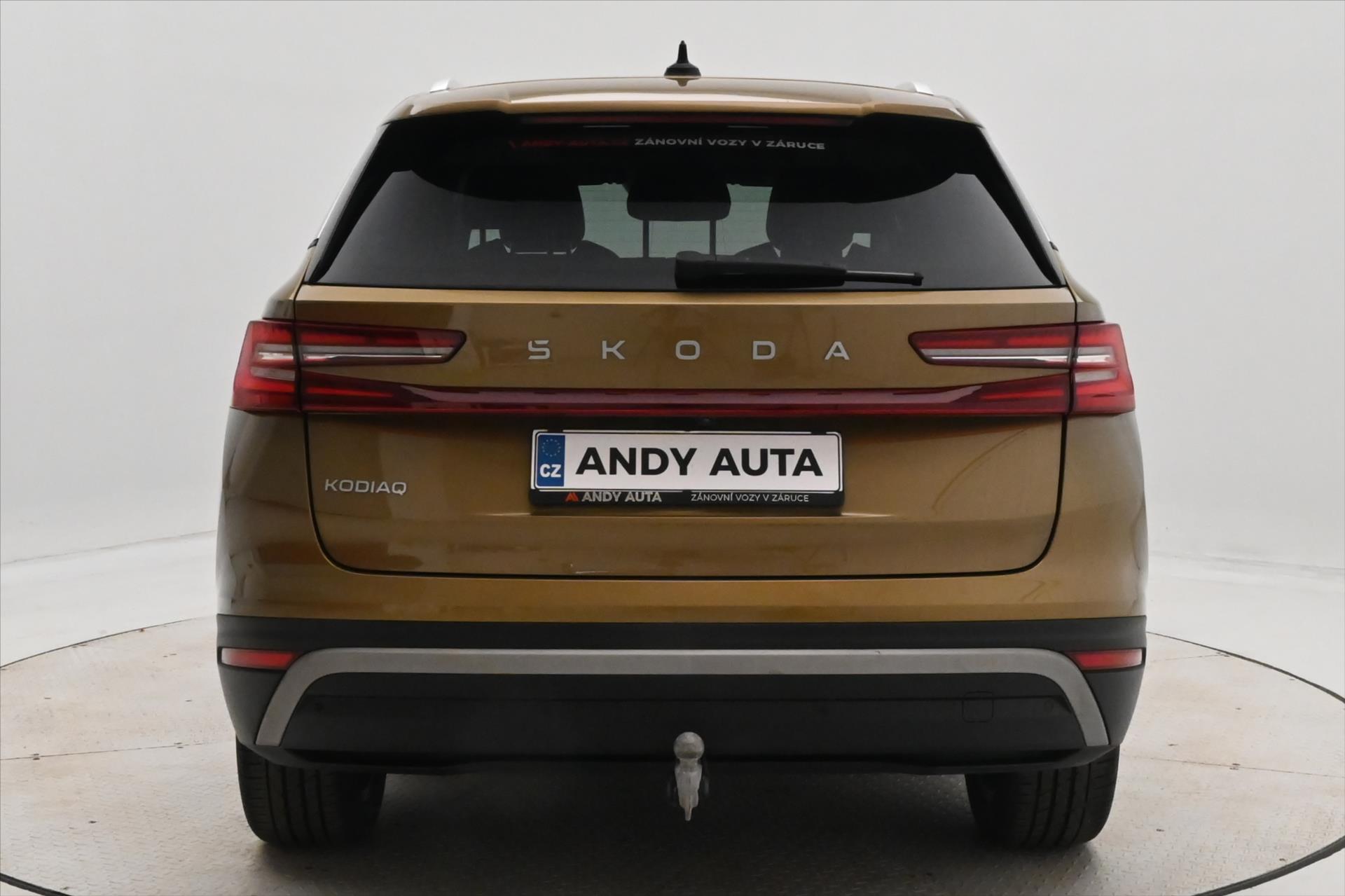 Hlavní fotografie vozu Škoda Kodiaq 2,0 TDI 110kW DSG Selection 7 míst Záruka až 5 let (6)
