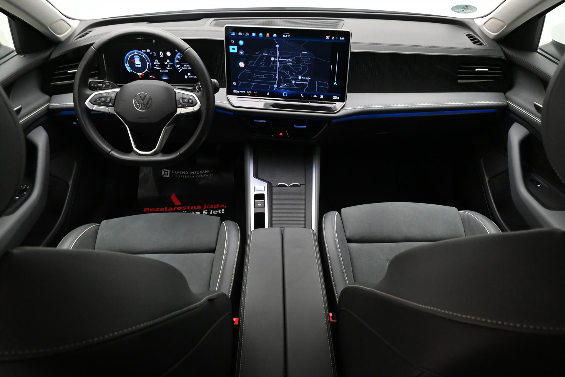 Hlavní fotografie vozu Volkswagen Passat 2,0 TDI 110 kW DSG Business Záruka až 5 let (15)