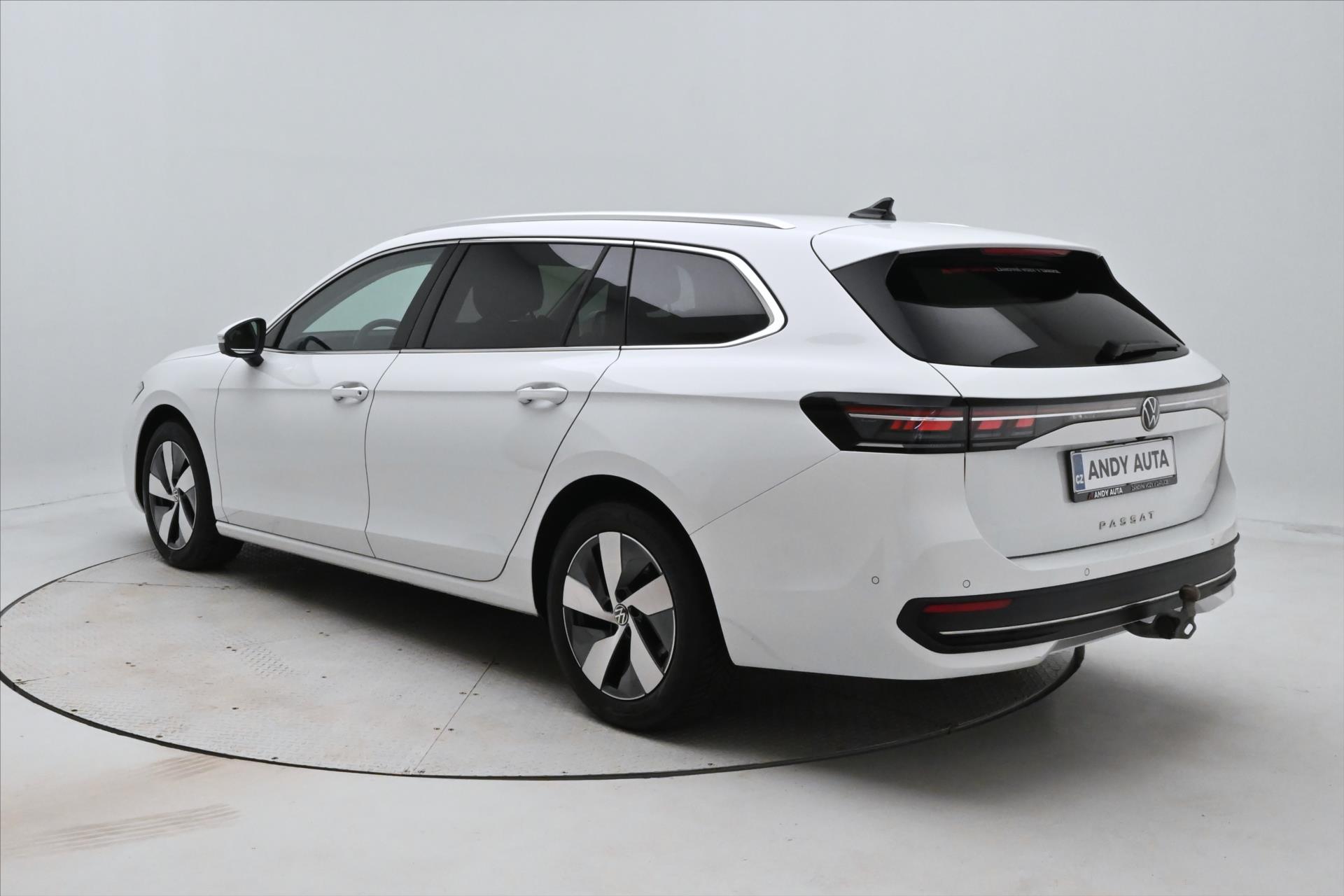 Hlavní fotografie vozu Volkswagen Passat 2,0 TDI 110 kW DSG Business Záruka až 5 let (7)