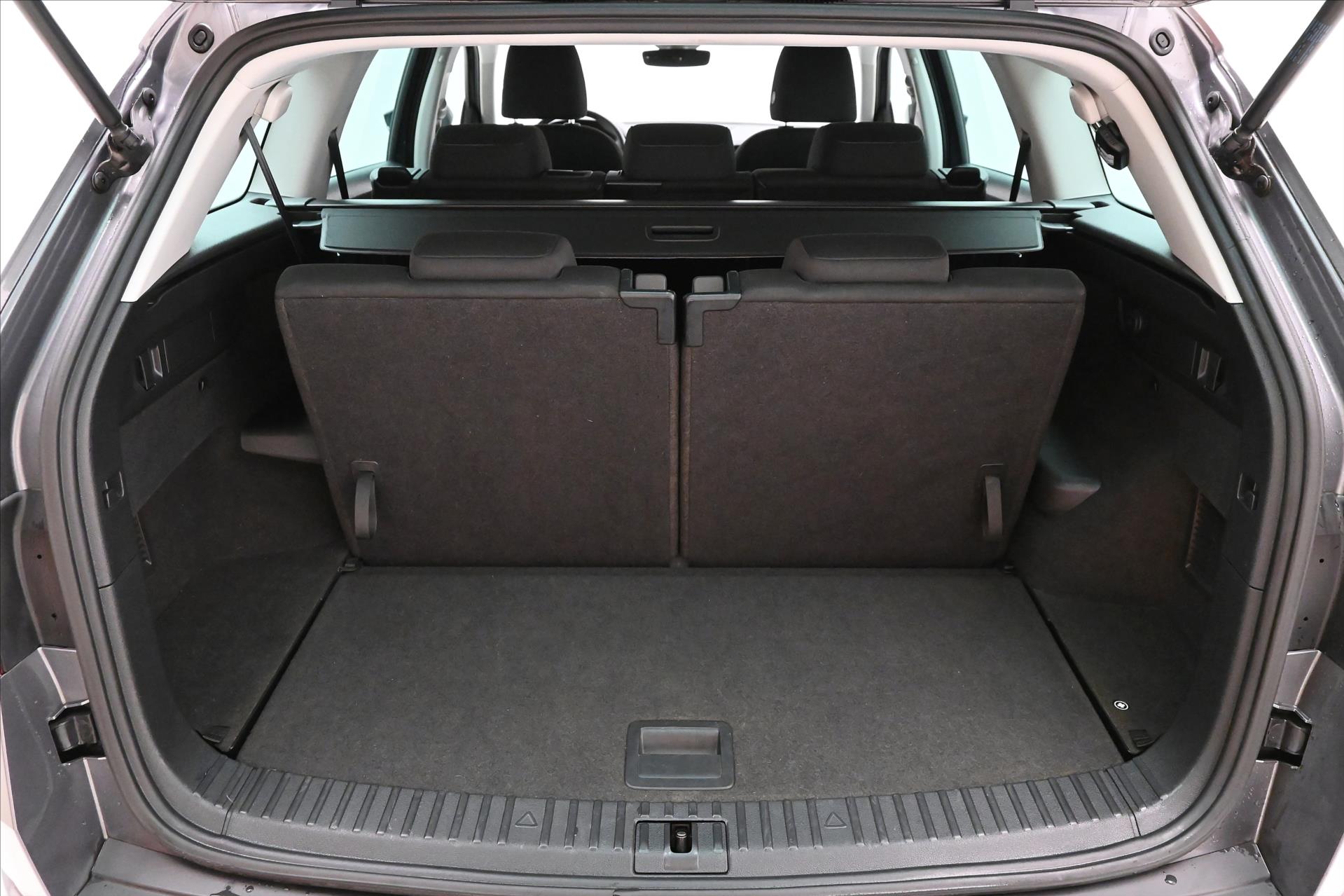 Hlavní fotografie vozu Škoda Kodiaq 1,5 TSI 110 kW DSG 7MÍST Záruka až 5 let (10)