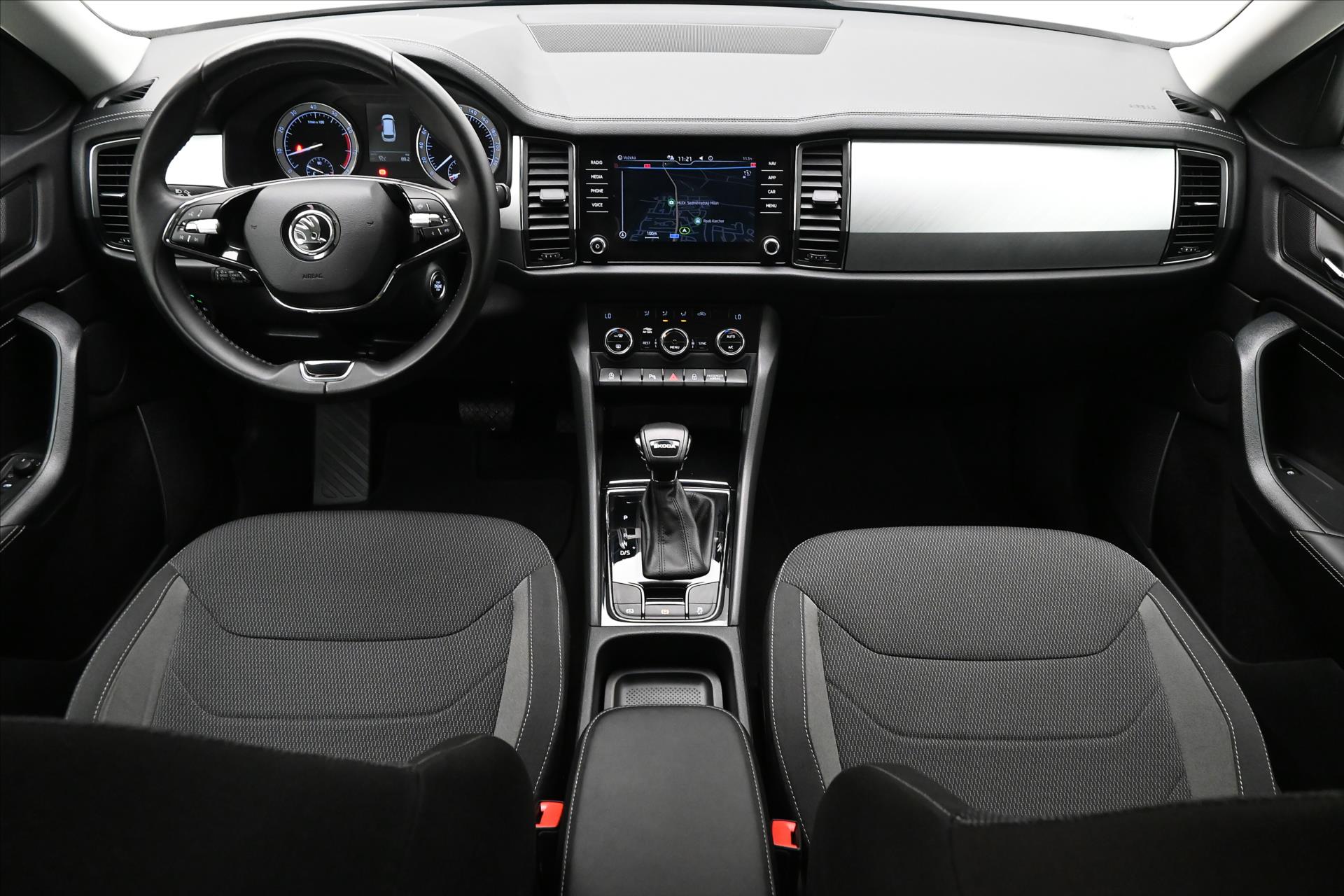 Hlavní fotografie vozu Škoda Kodiaq 1,5 TSI 110 kW DSG 7MÍST Záruka až 5 let (16)