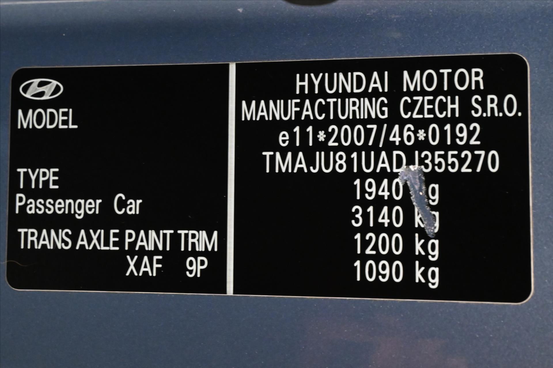 Hlavní fotografie vozu Hyundai ix35 1,7 CRDi 85 kW Tažné Výhřev sedaček (12)