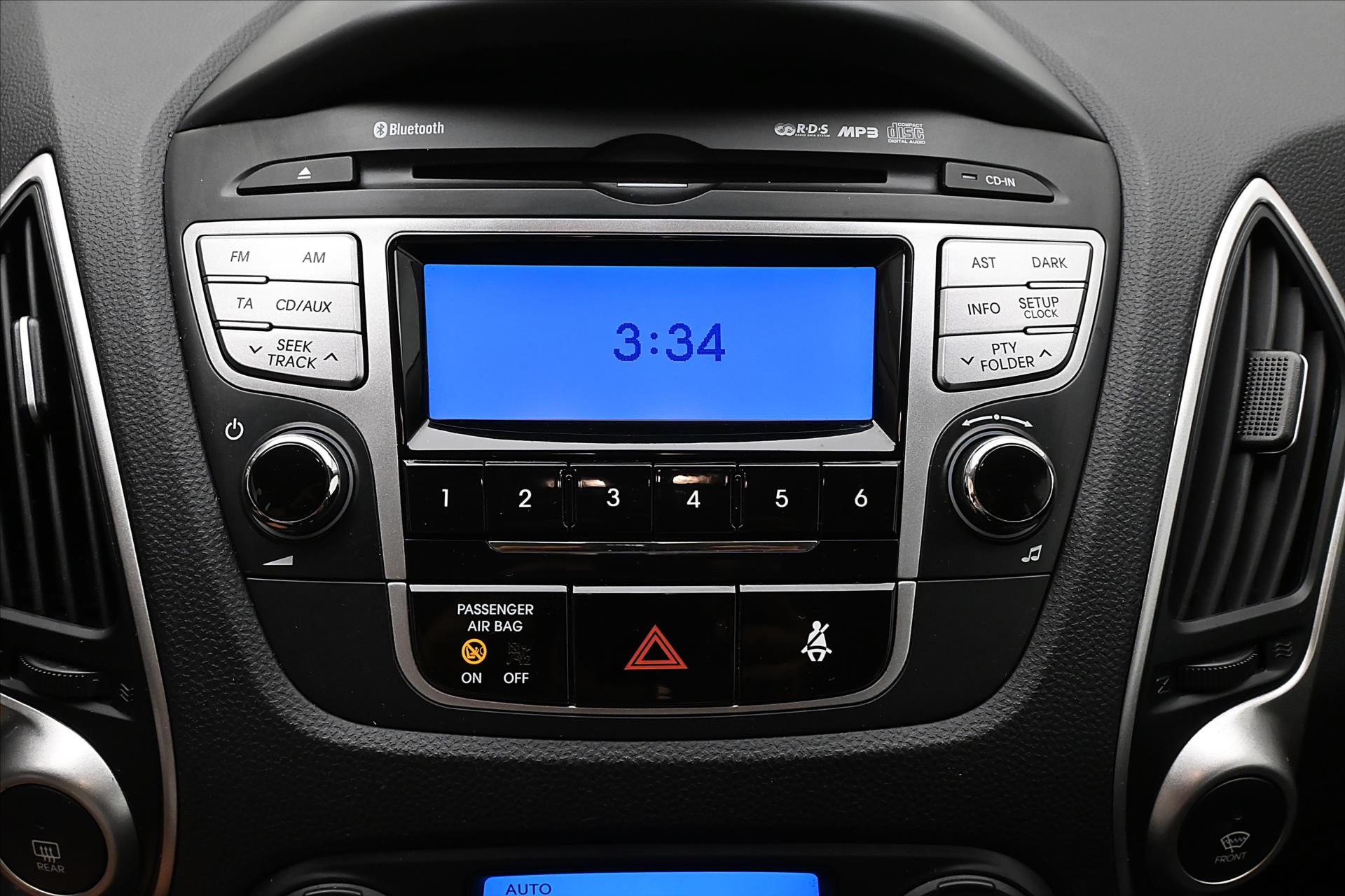 Hlavní fotografie vozu Hyundai ix35 1,7 CRDi 85 kW Tažné Záruka (19)