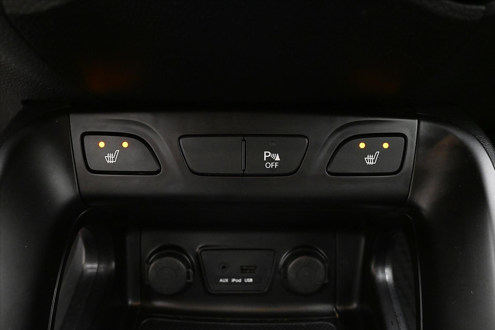 Hlavní fotografie vozu Hyundai ix35 1,7 CRDi 85 kW Tažné Záruka (21)