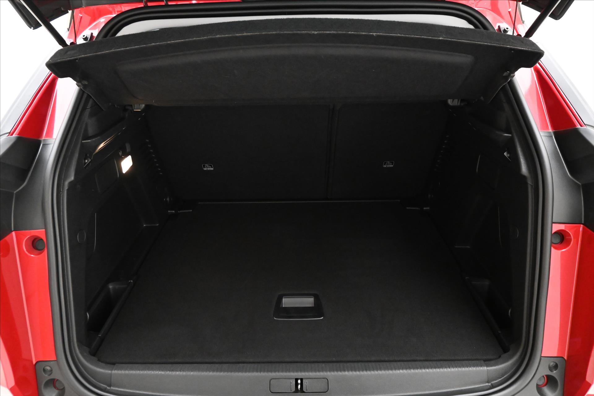 Hlavní fotografie vozu Peugeot 3008 1,5 HDI 96 kW Active Záruka až 5 let (11)