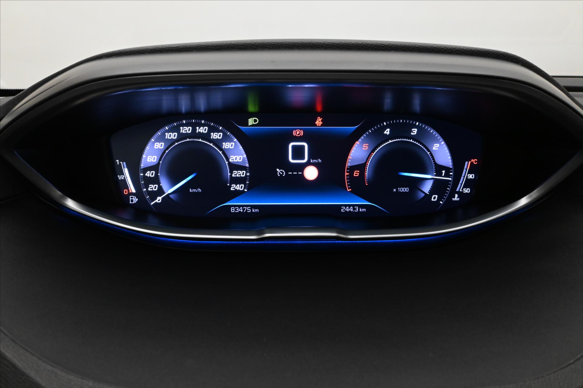 Hlavní fotografie vozu Peugeot 3008 1,5 HDI 96 kW Active Záruka až 5 let (16)
