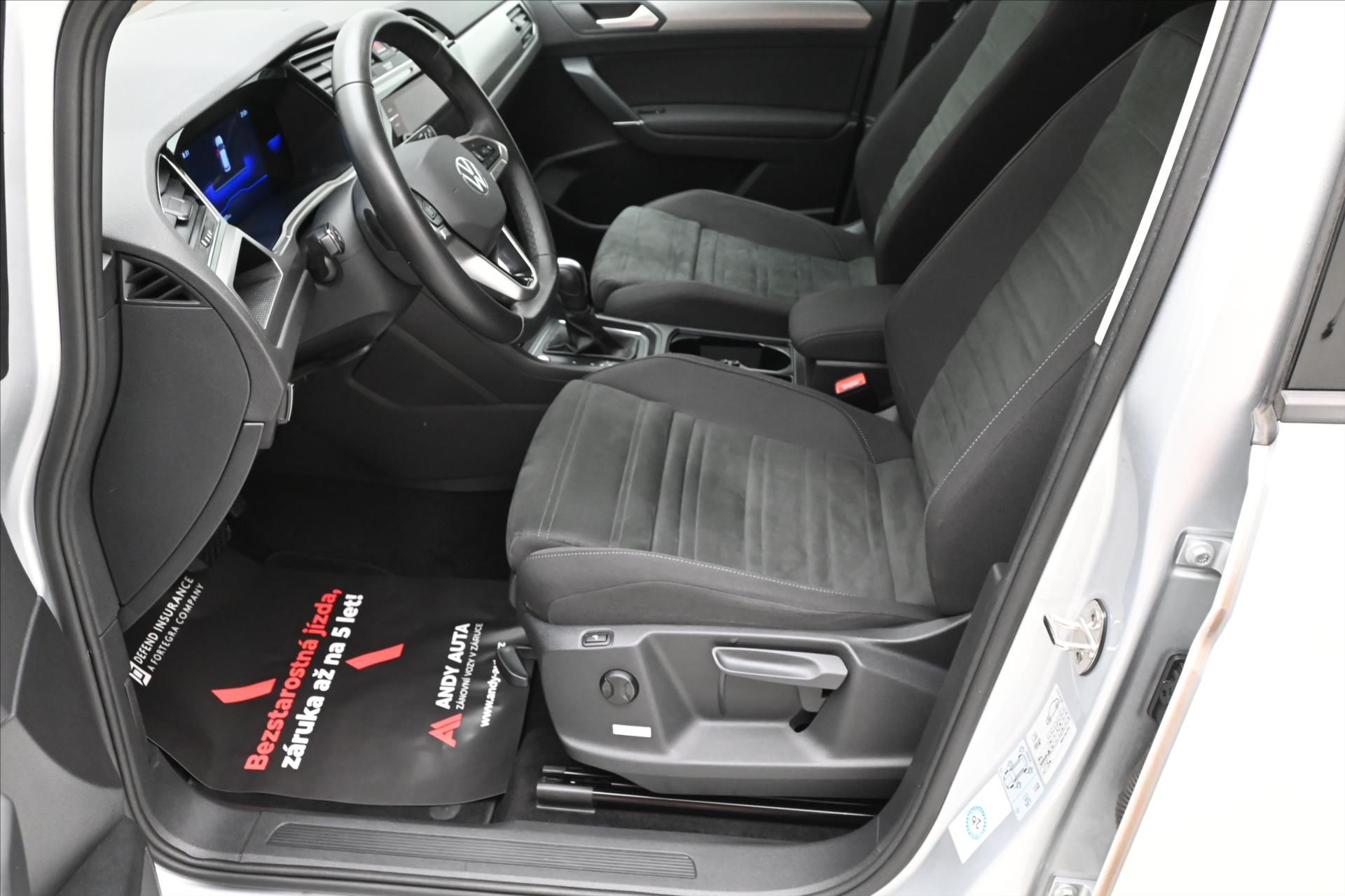 Hlavní fotografie vozu Volkswagen Touran 2,0 TDI 110kW DSG Comfortline Záruka až 5 let (13)