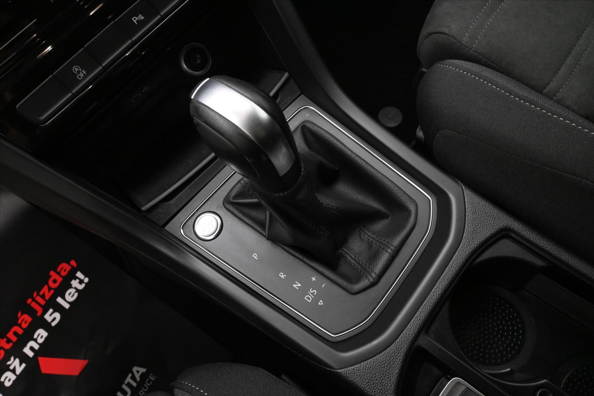 Hlavní fotografie vozu Volkswagen Touran 2,0 TDI 110kW DSG Comfortline Záruka až 5 let (23)