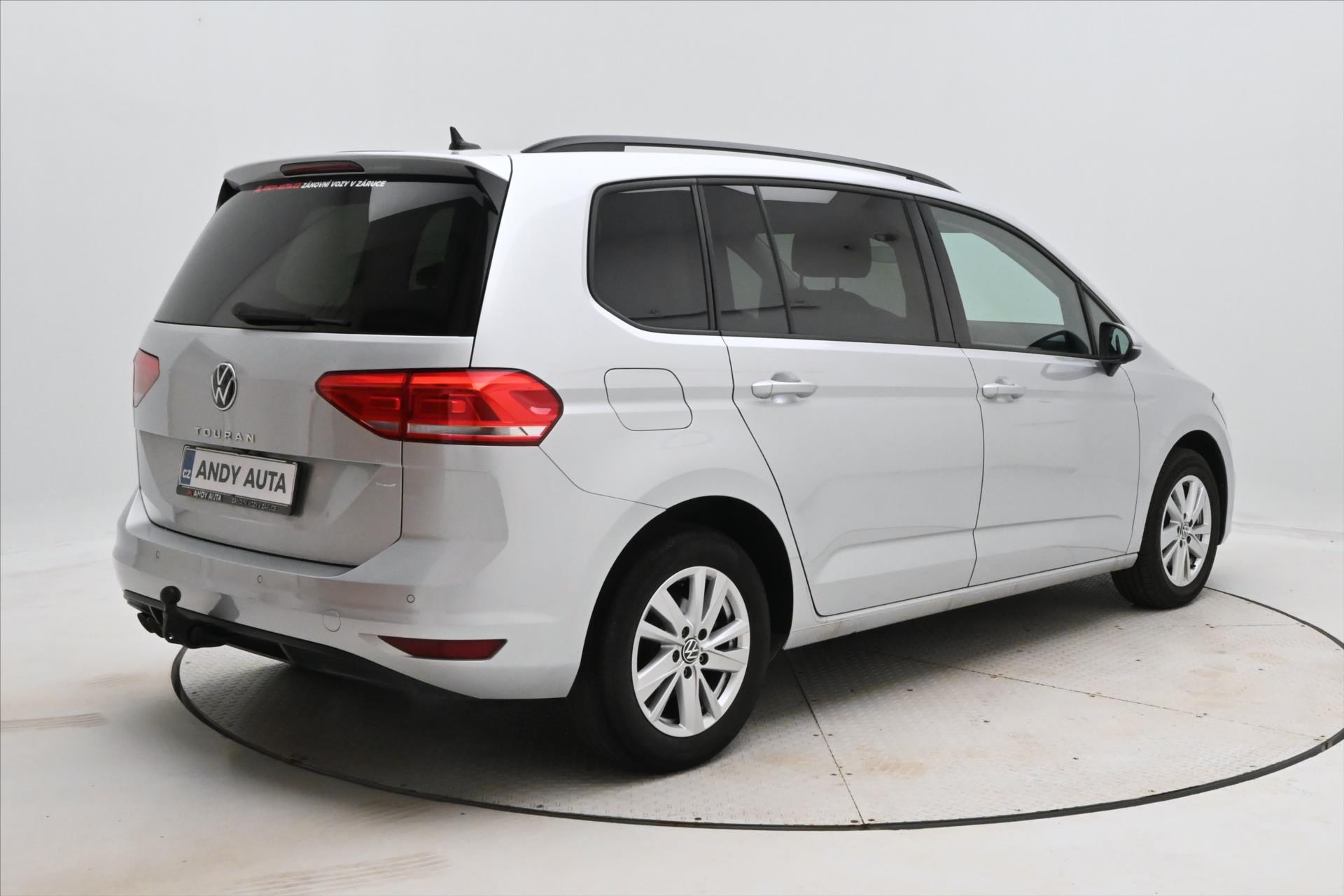 Hlavní fotografie vozu Volkswagen Touran 2,0 TDI 110kW DSG Comfortline Záruka až 5 let (5)