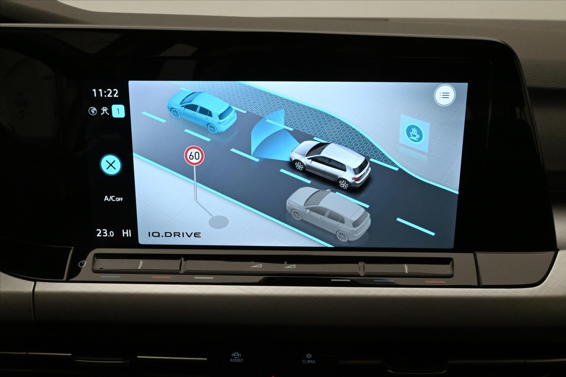 Hlavní fotografie vozu Volkswagen Golf 1,0 TSI 81kW Life Záruka až 5 let (20)