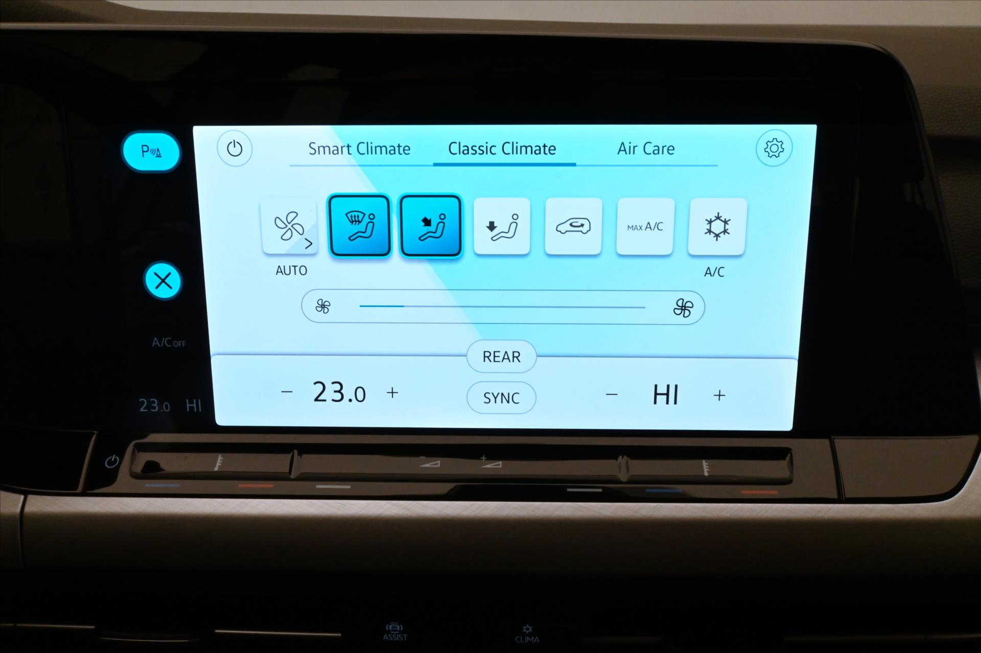 Hlavní fotografie vozu Volkswagen Golf 1,0 TSI 81kW Life Záruka až 5 let (21)