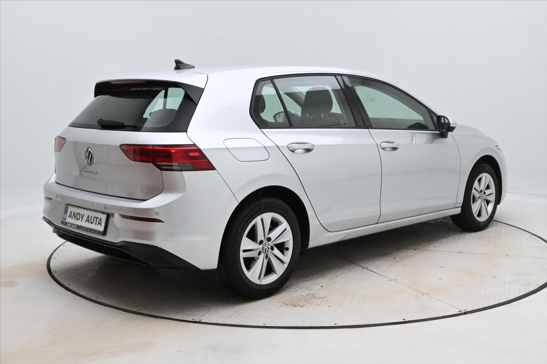 Hlavní fotografie vozu Volkswagen Golf 1,0 TSI 81kW Life Záruka až 5 let (5)