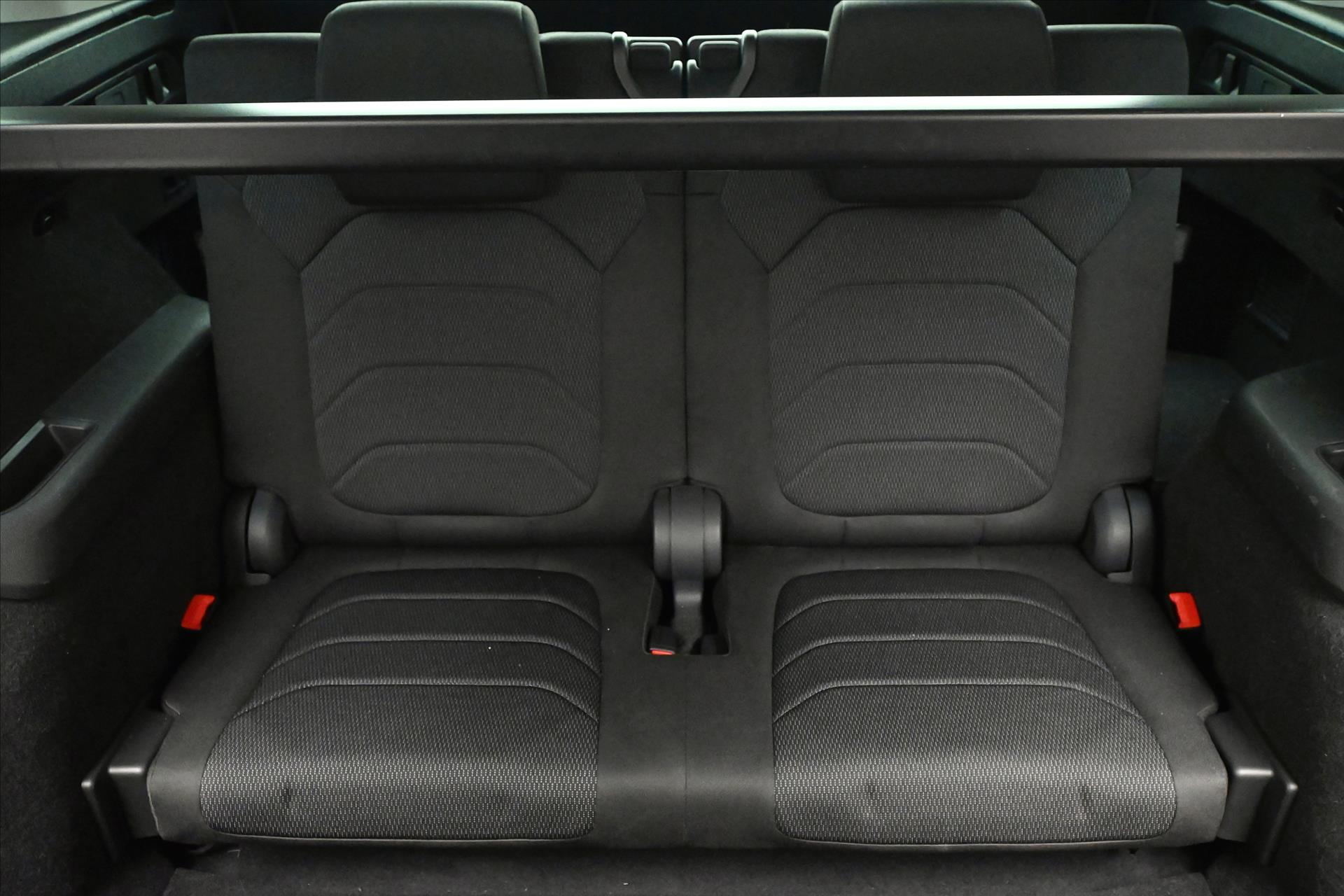 Hlavní fotografie vozu Škoda Kodiaq 2,0 TDI 110kW DSG Ambitiion Záruka až 5 let (31)