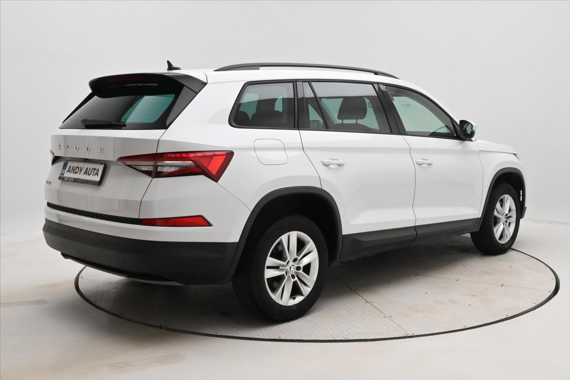 Hlavní fotografie vozu Škoda Kodiaq 2,0 TDI 110kW DSG Ambitiion Záruka až 5 let (6)