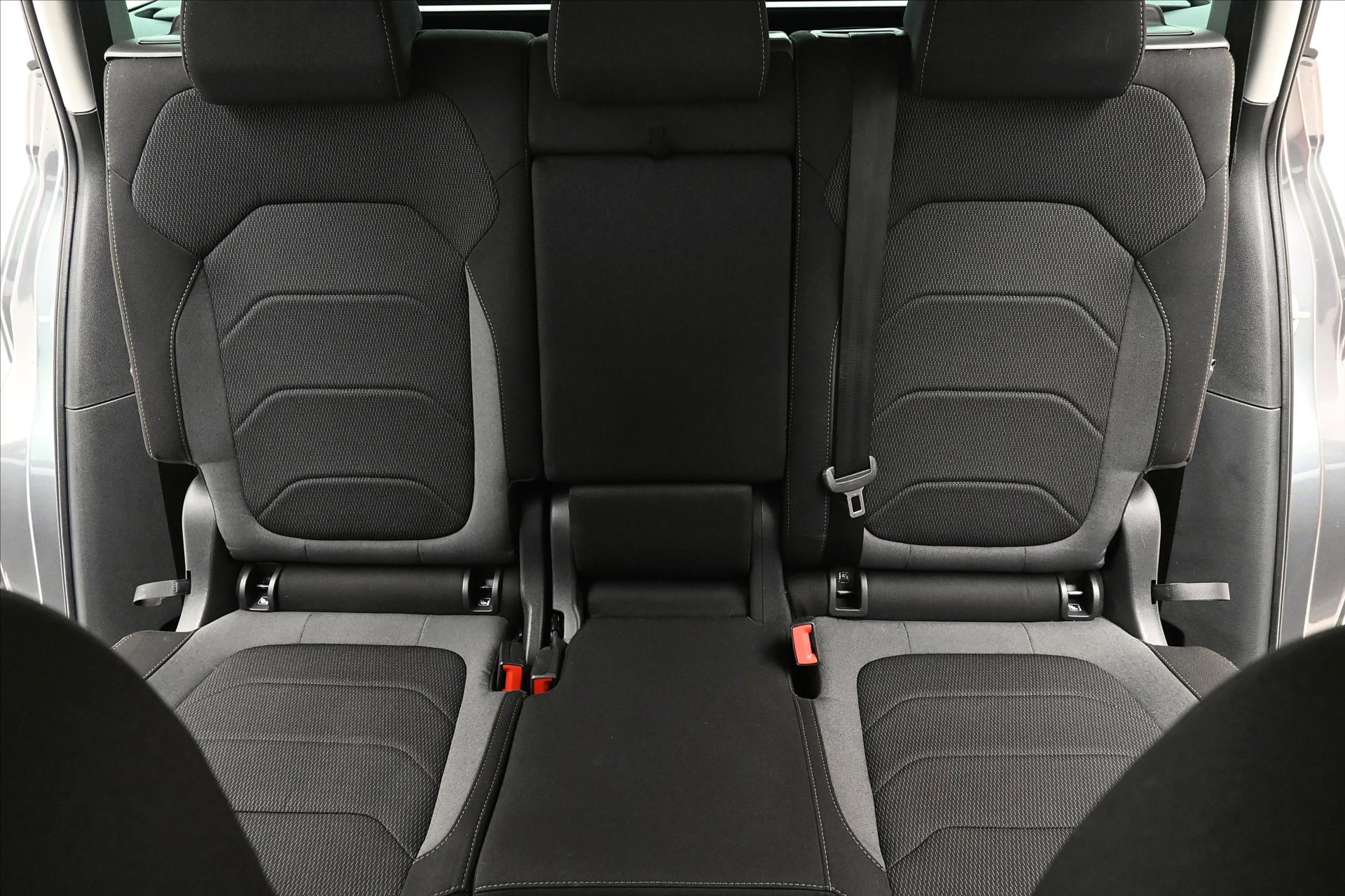 Hlavní fotografie vozu Škoda Kodiaq 2,0 TDI 110 kW DSG 7MÍST Záruka až 5 let (29)