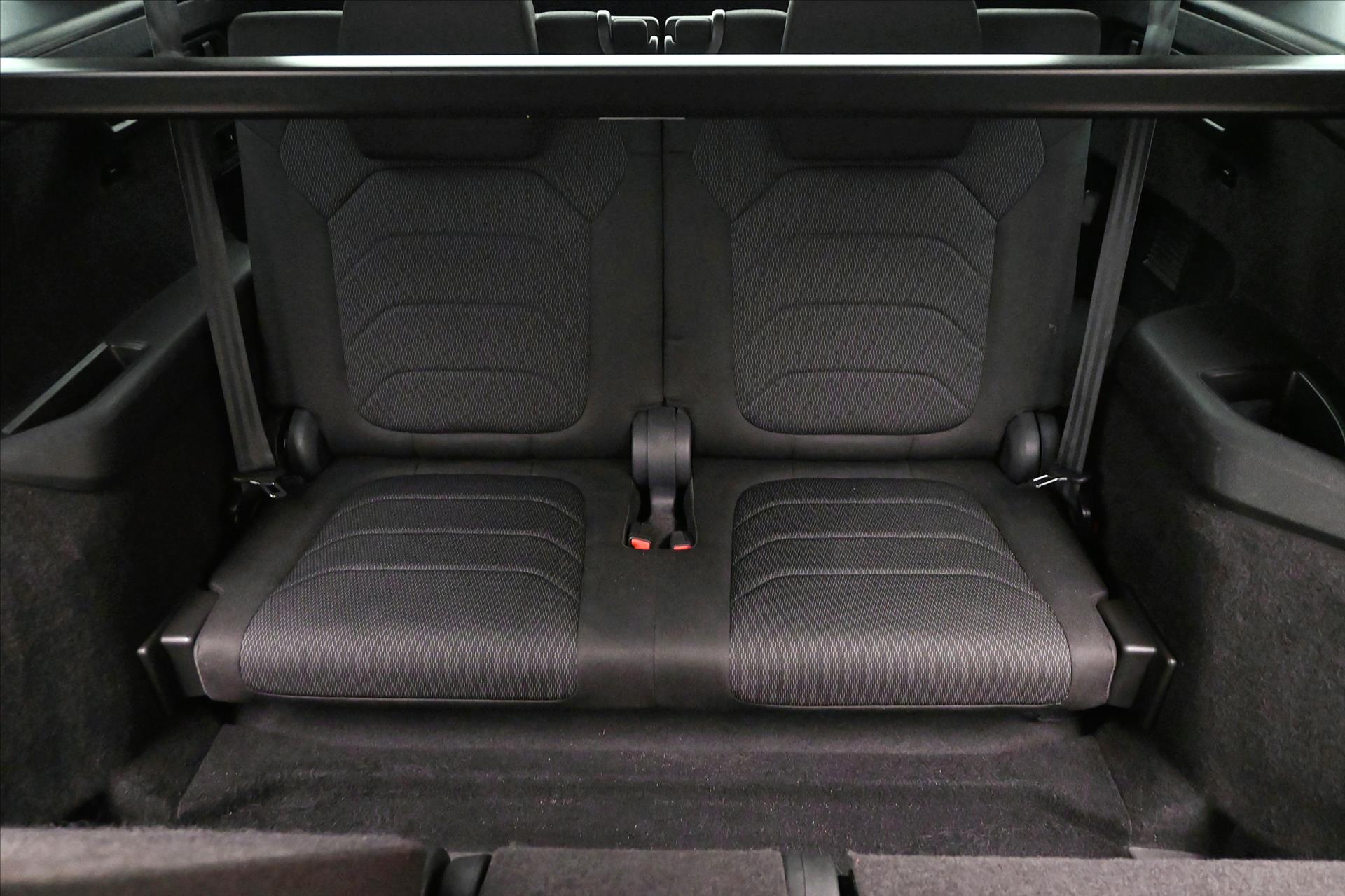 Hlavní fotografie vozu Škoda Kodiaq 2,0 TDI 110 kW DSG 7MÍST Záruka až 5 let (30)