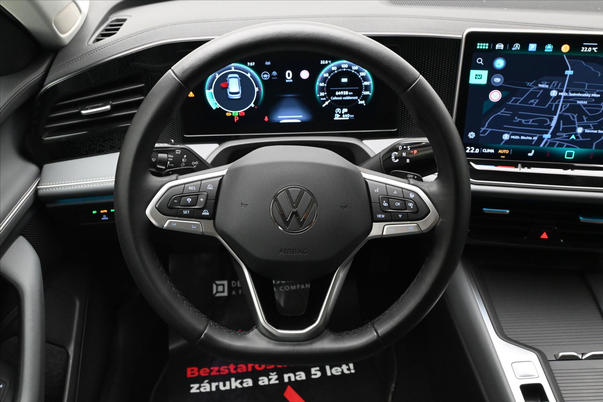 Hlavní fotografie vozu Volkswagen Passat 2,0 TDI 110 kW DSG Business Záruka až 5 let (18)