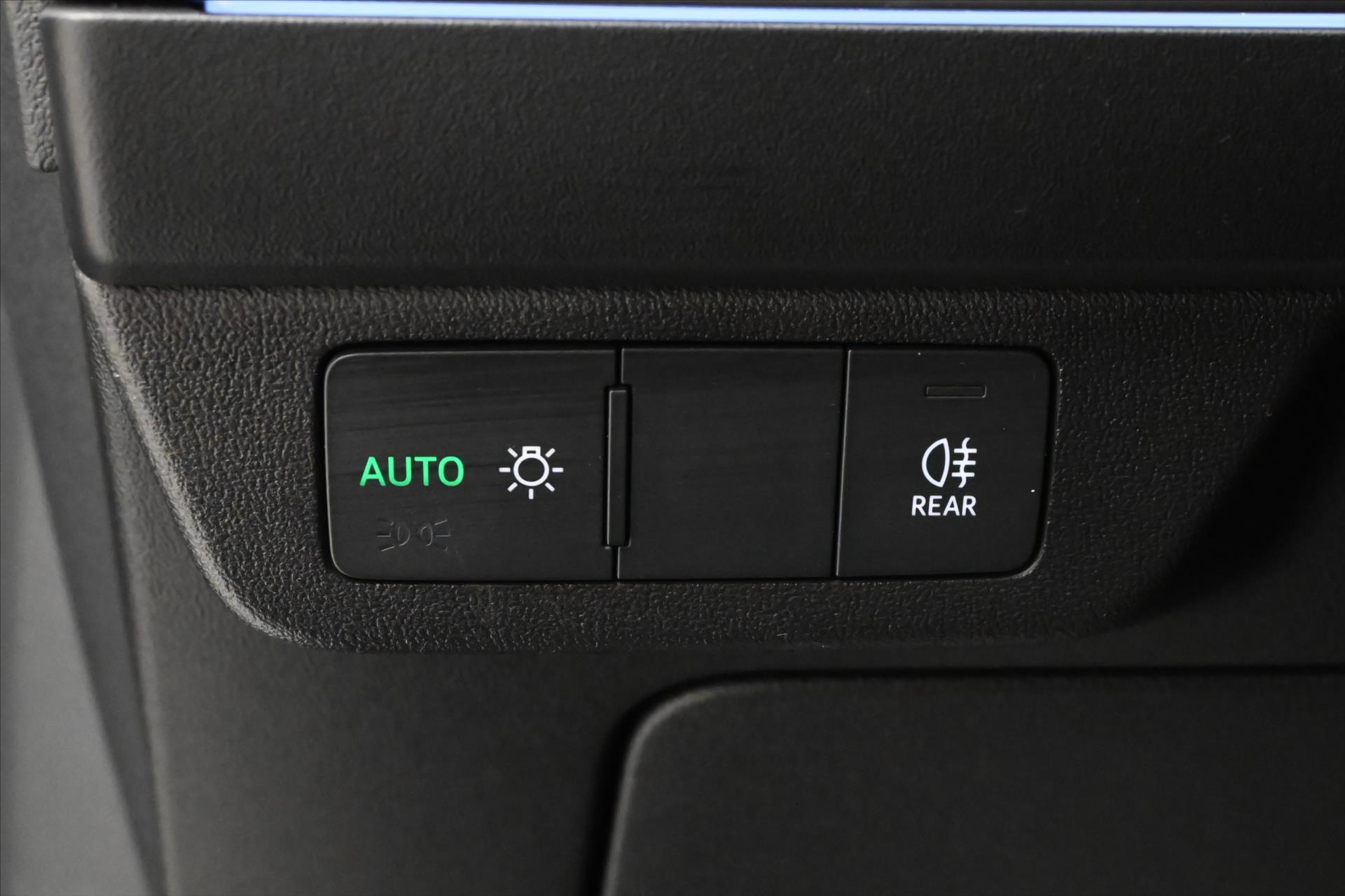 Hlavní fotografie vozu Audi Q4 40 e-tron 150kW 82kWh SOH 92% Záruka až 3 roky (26)