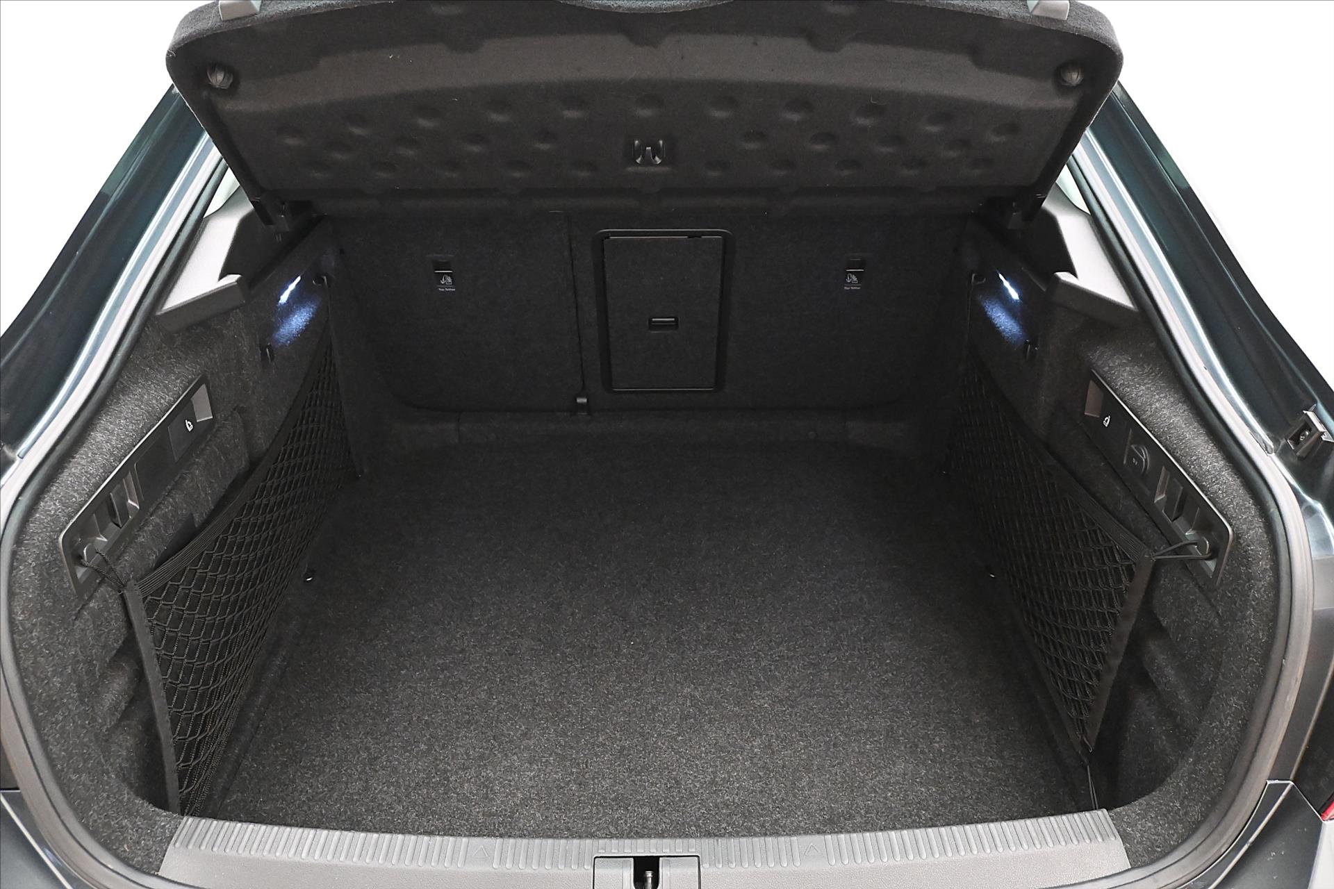 Hlavní fotografie vozu Škoda Superb 1,5 TSI 110 kW Ambition Záruka až 5 let (10)