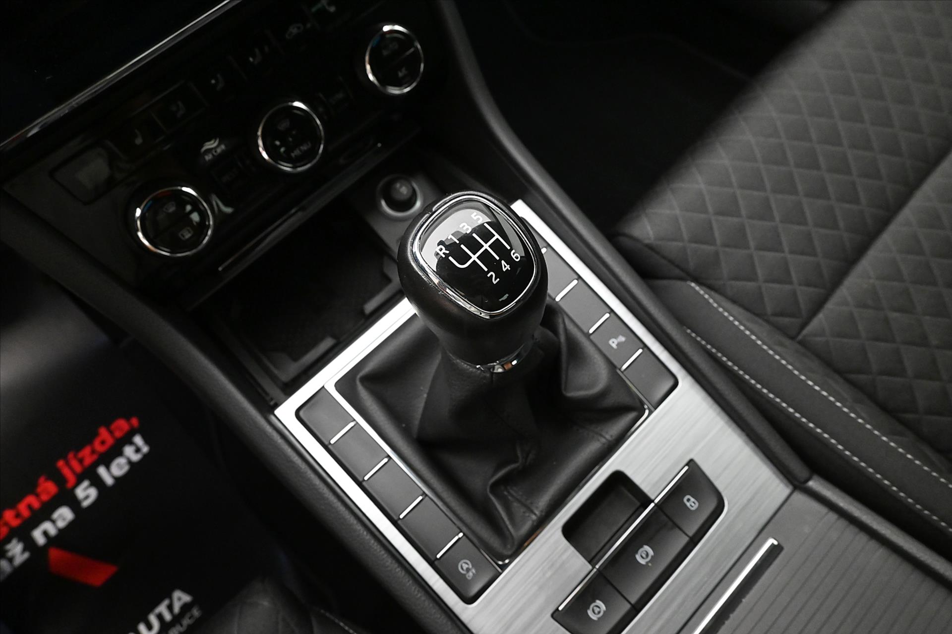 Hlavní fotografie vozu Škoda Superb 1,5 TSI 110 kW Ambition Záruka až 5 let (22)