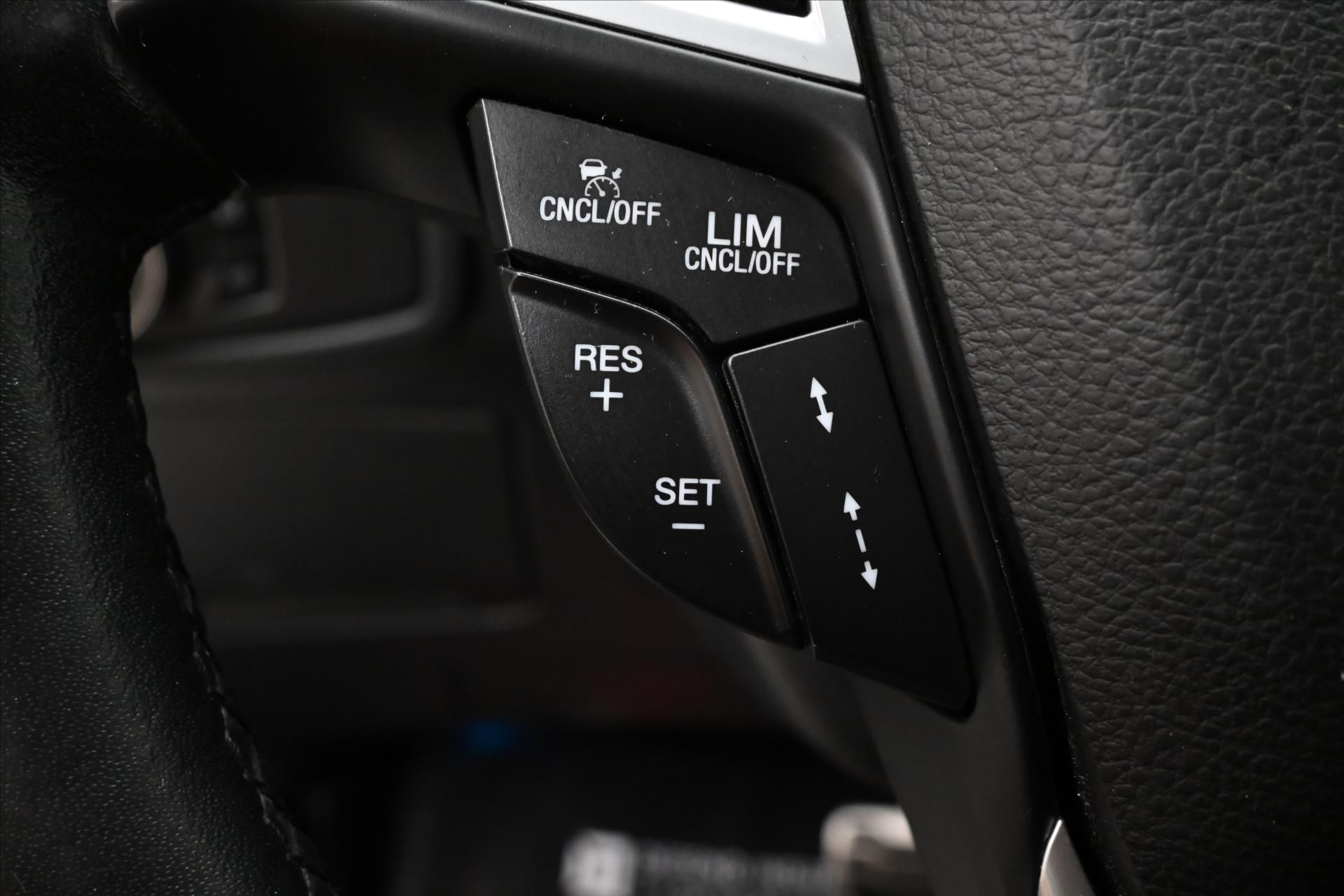 Hlavní fotografie vozu Ford S-MAX 2,0 TDCi 132 kW Záruka až 5 let (22)
