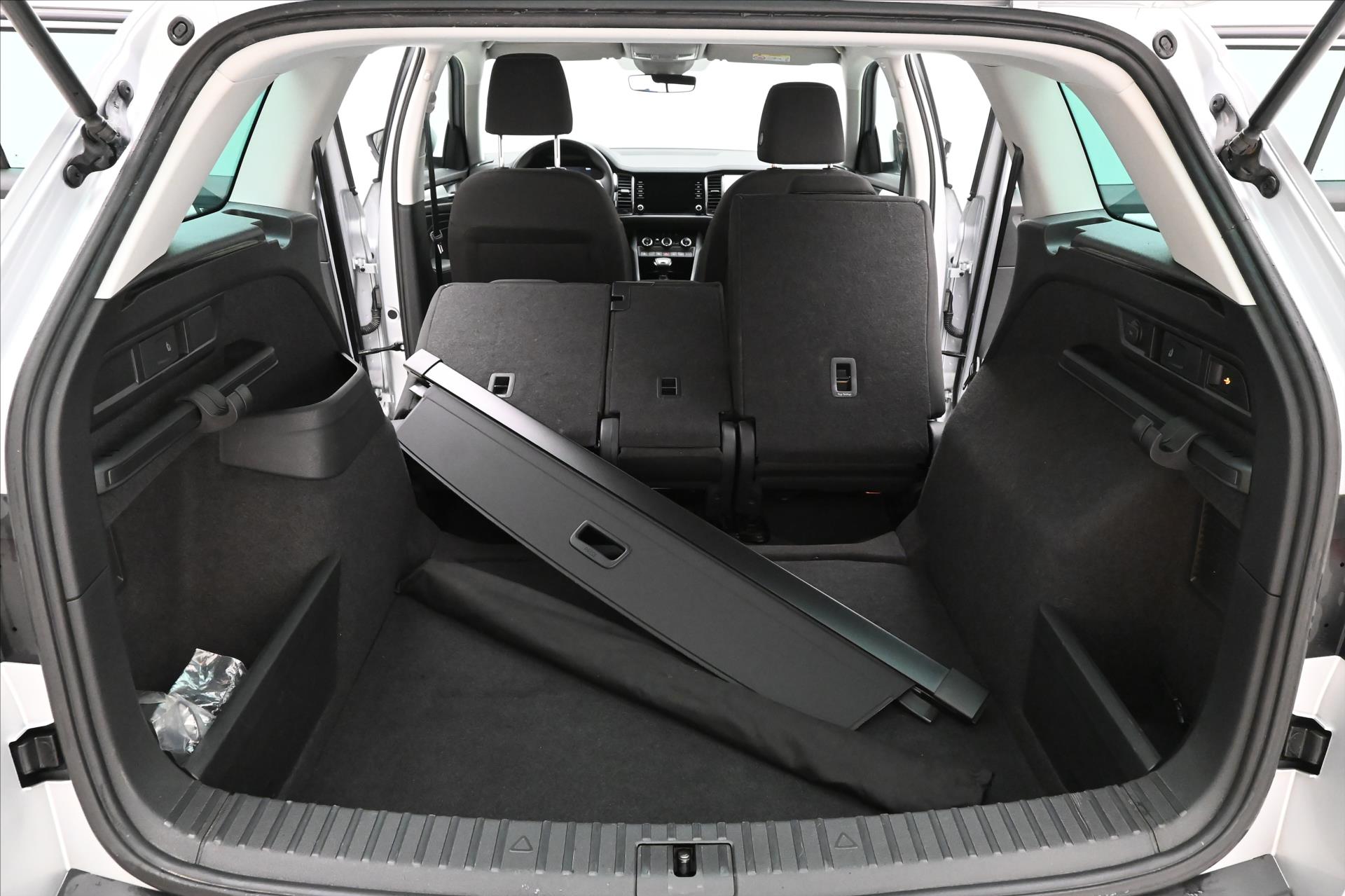 Hlavní fotografie vozu Škoda Kodiaq 2,0 TDI 110kW DSG Navi Tažné Záruka až 5 let (11)