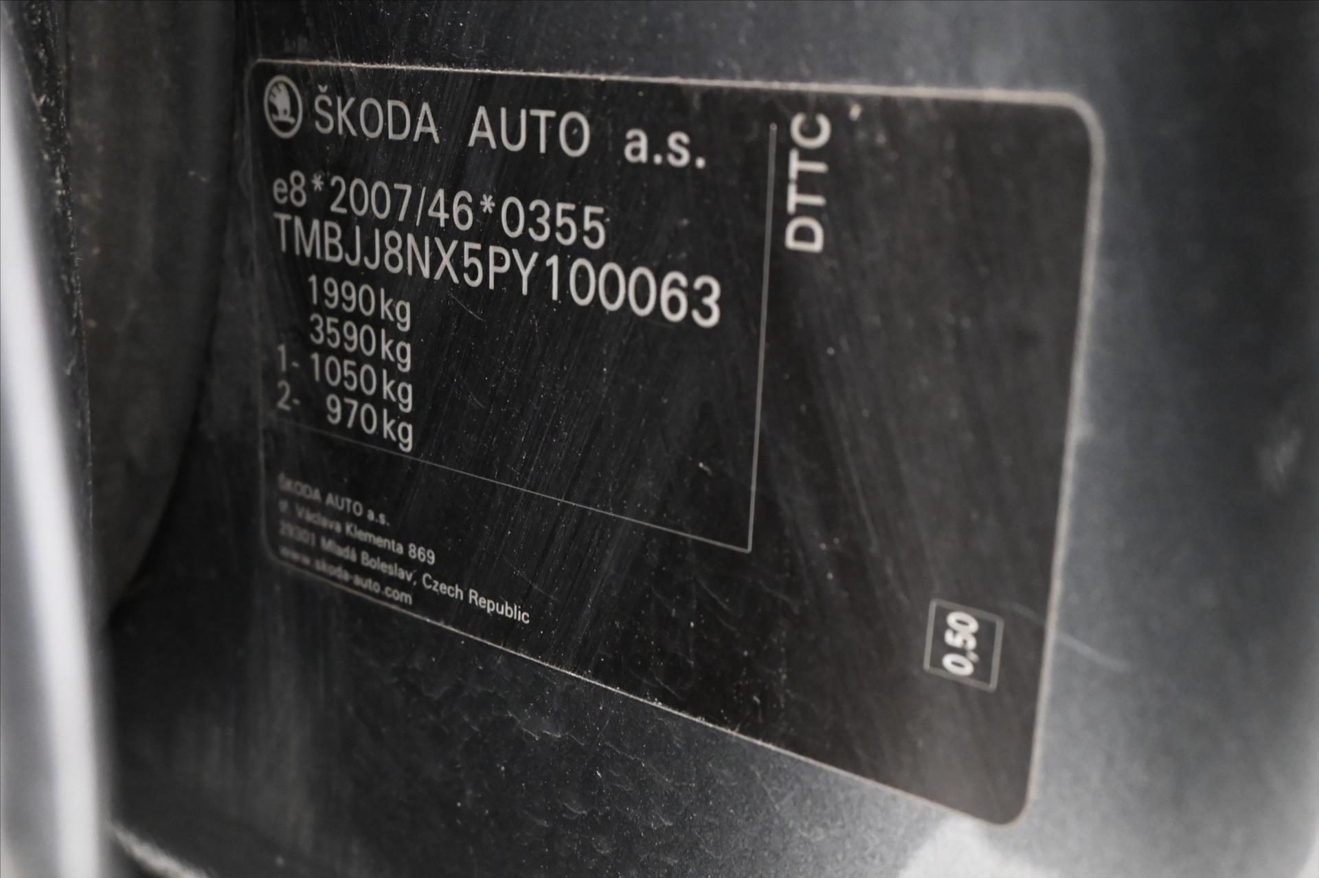 Hlavní fotografie vozu Škoda Octavia 2,0 TDI 110kW DSG Ambition Záruka až 5 let (11)